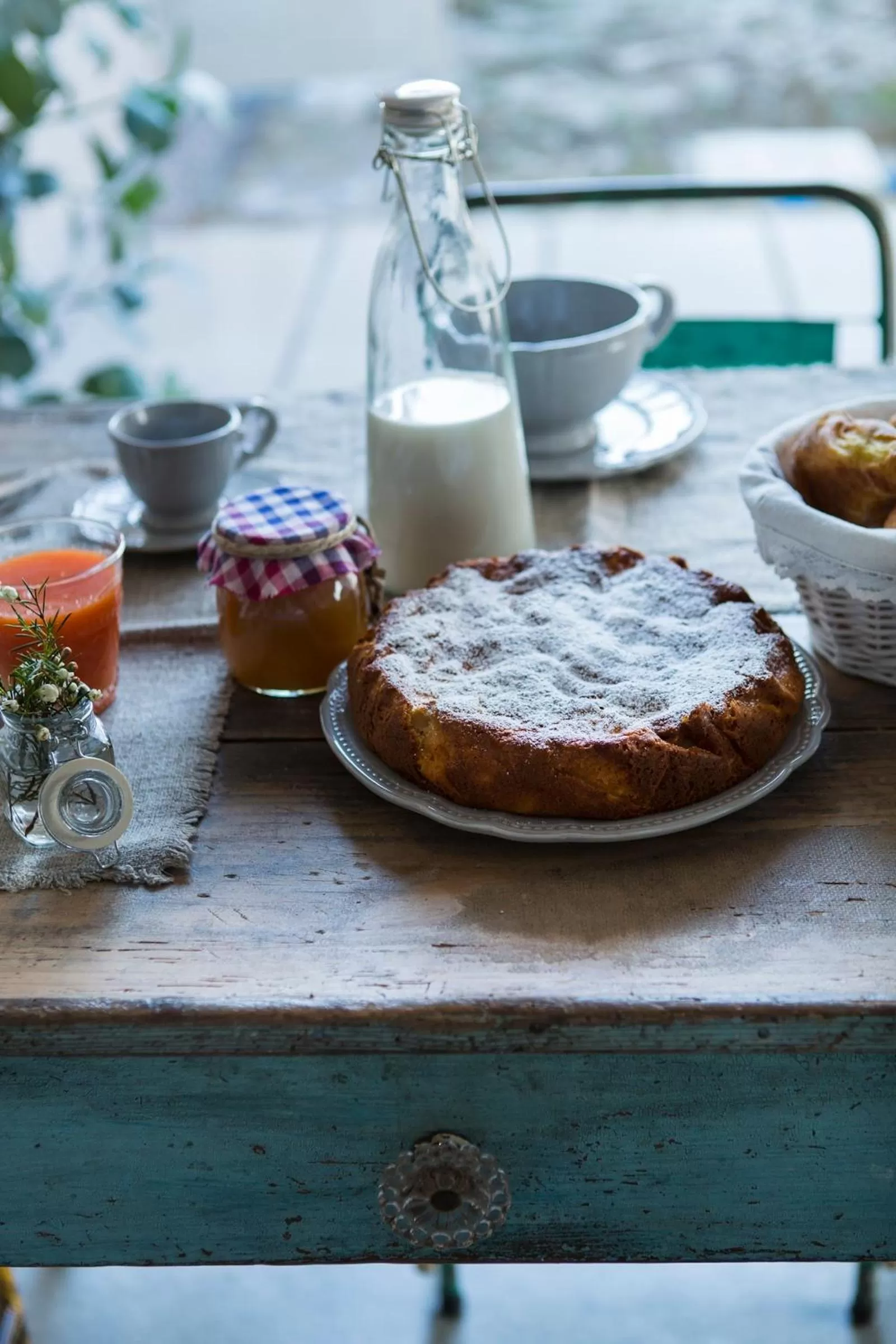 Food and drinks in A Casa Di Ita