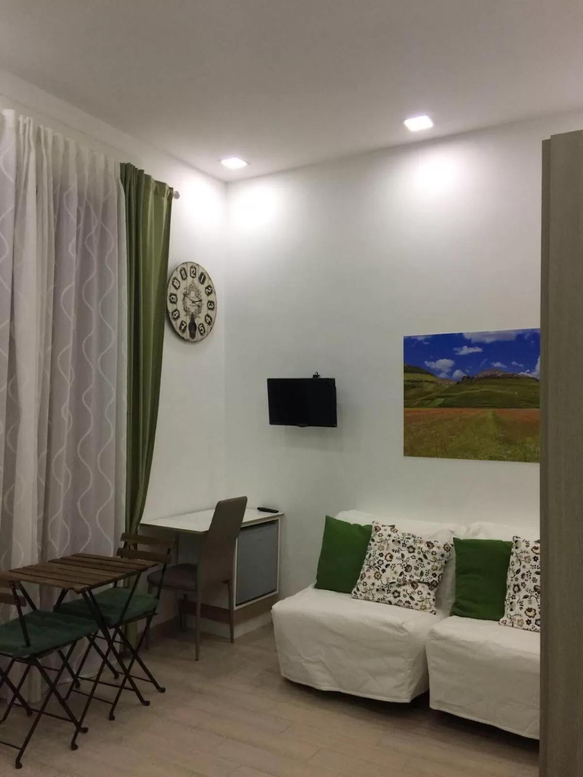 Seating Area in Decumani Prestige