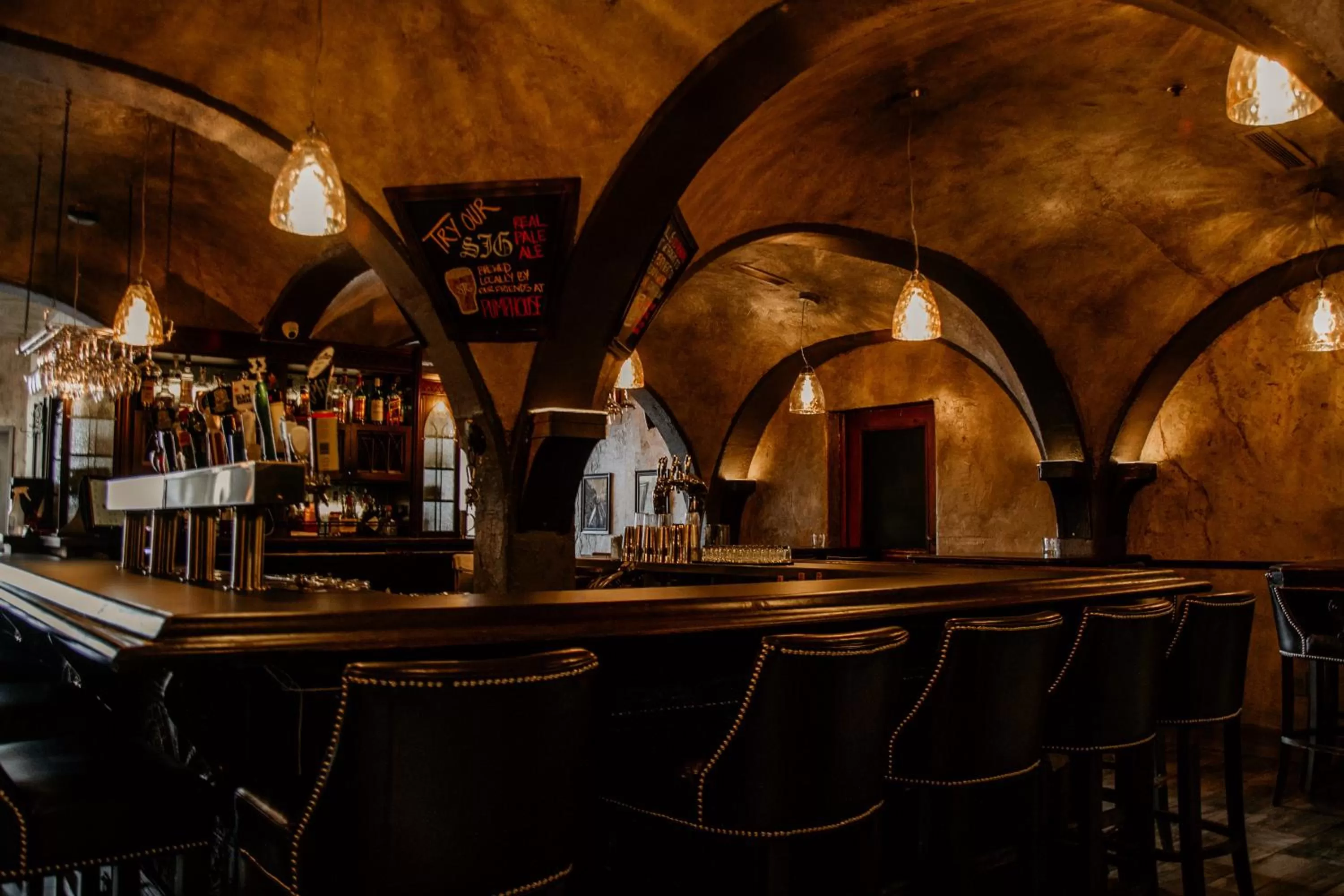 Restaurant/places to eat, Lounge/Bar in St. James' Gate, Boutique Hotel