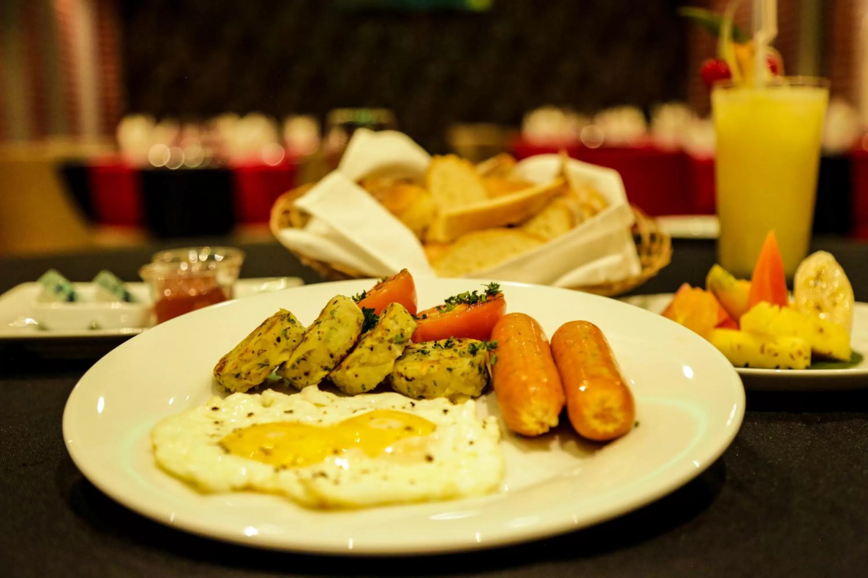 Food and drinks in Royal Classic Resort