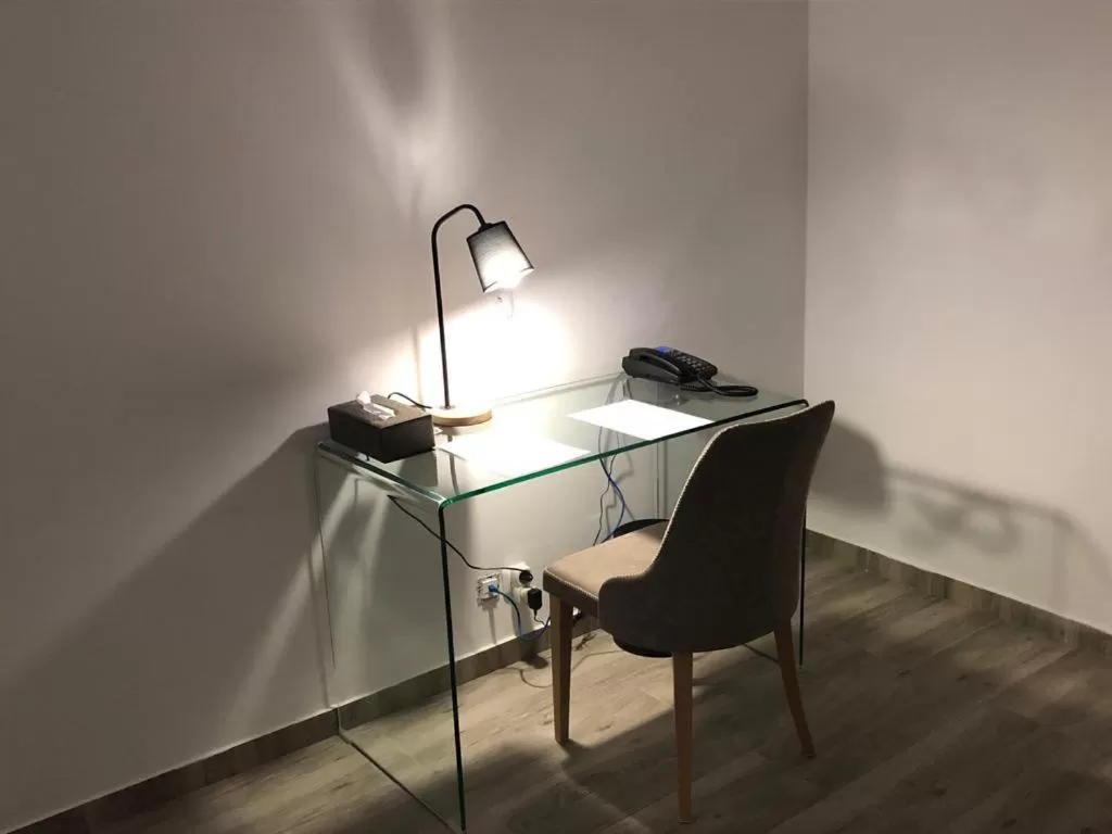 Business facilities in Hotel L'Adresse Dakar