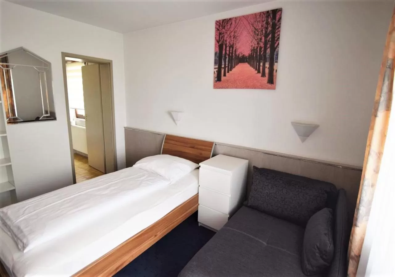 Photo of the whole room in Hotel Alena - Kontaktlos Check-In