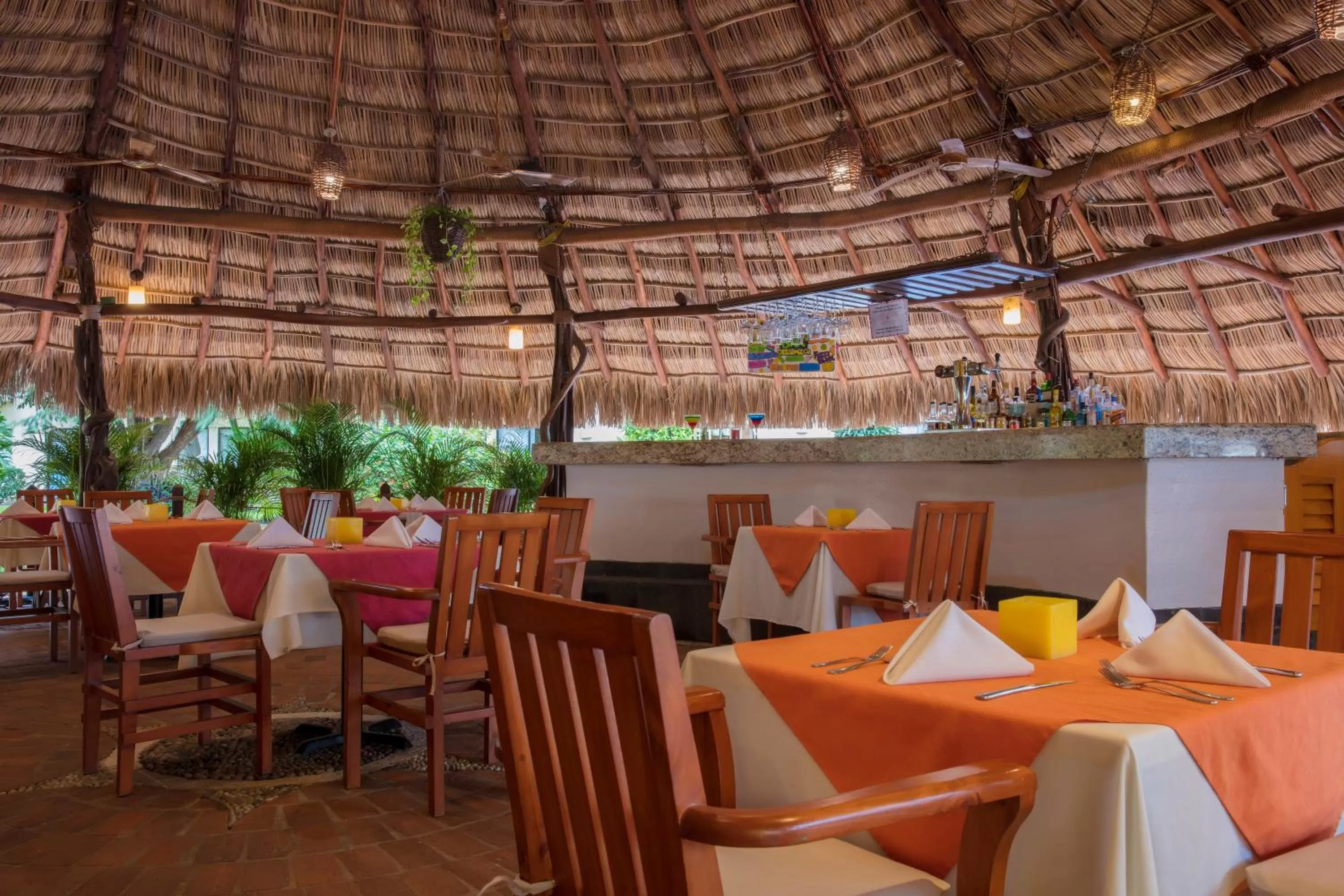 Restaurant/places to eat in Flamingo Vallarta Hotel & Marina