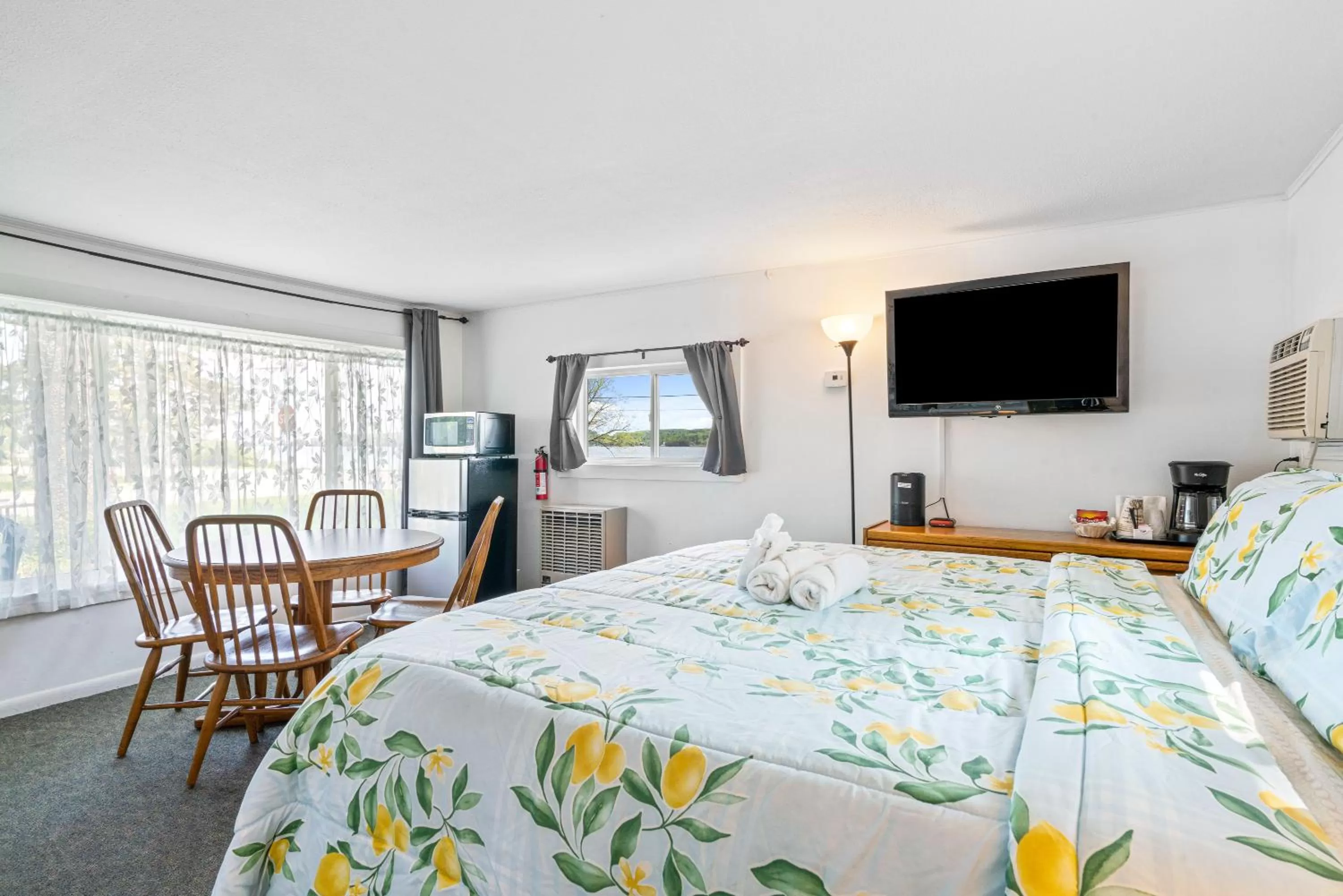 Bed in South Arm Retreats