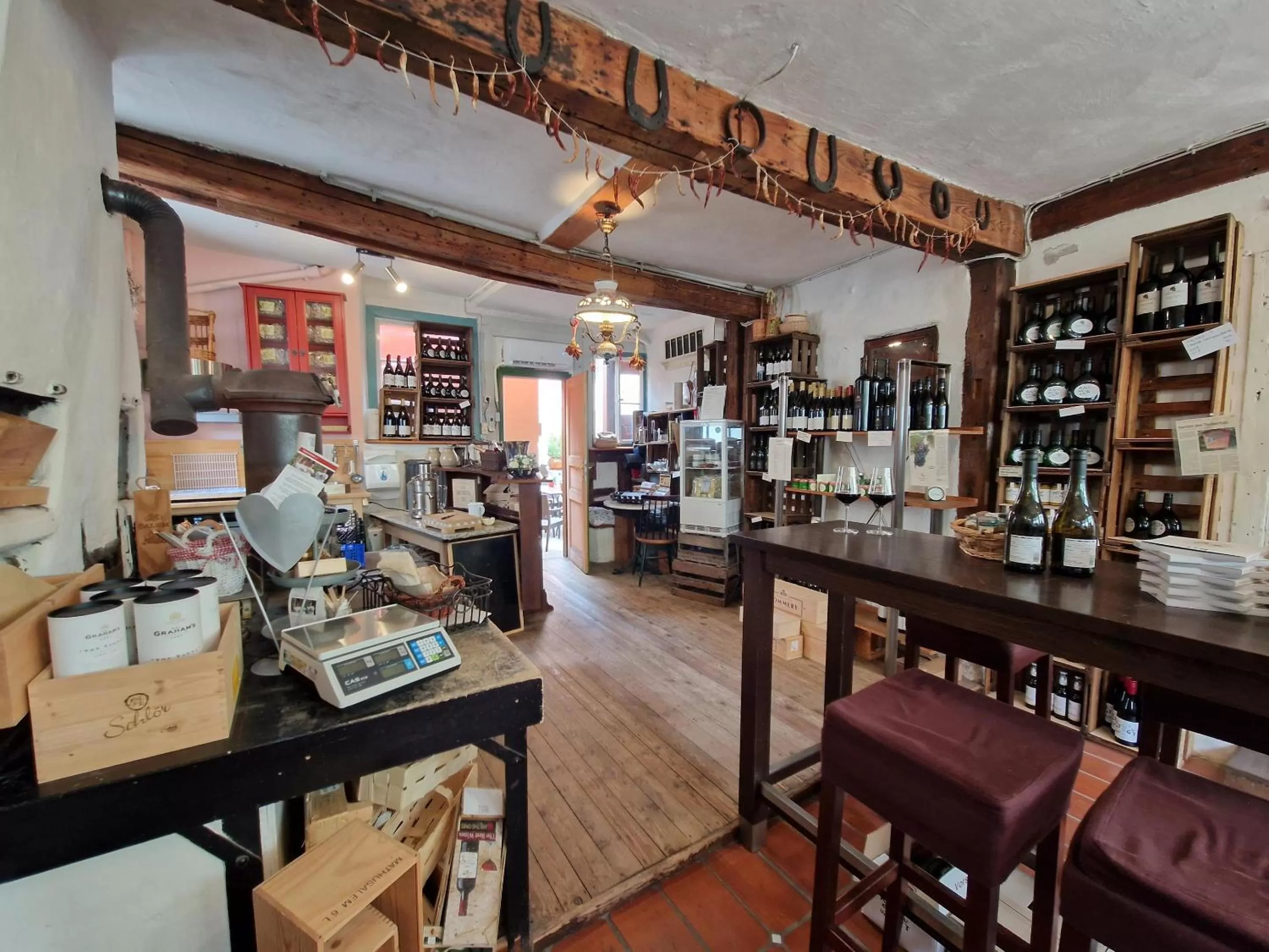 On-site shops in Laurentius Boutique-Hotel & Restaurant