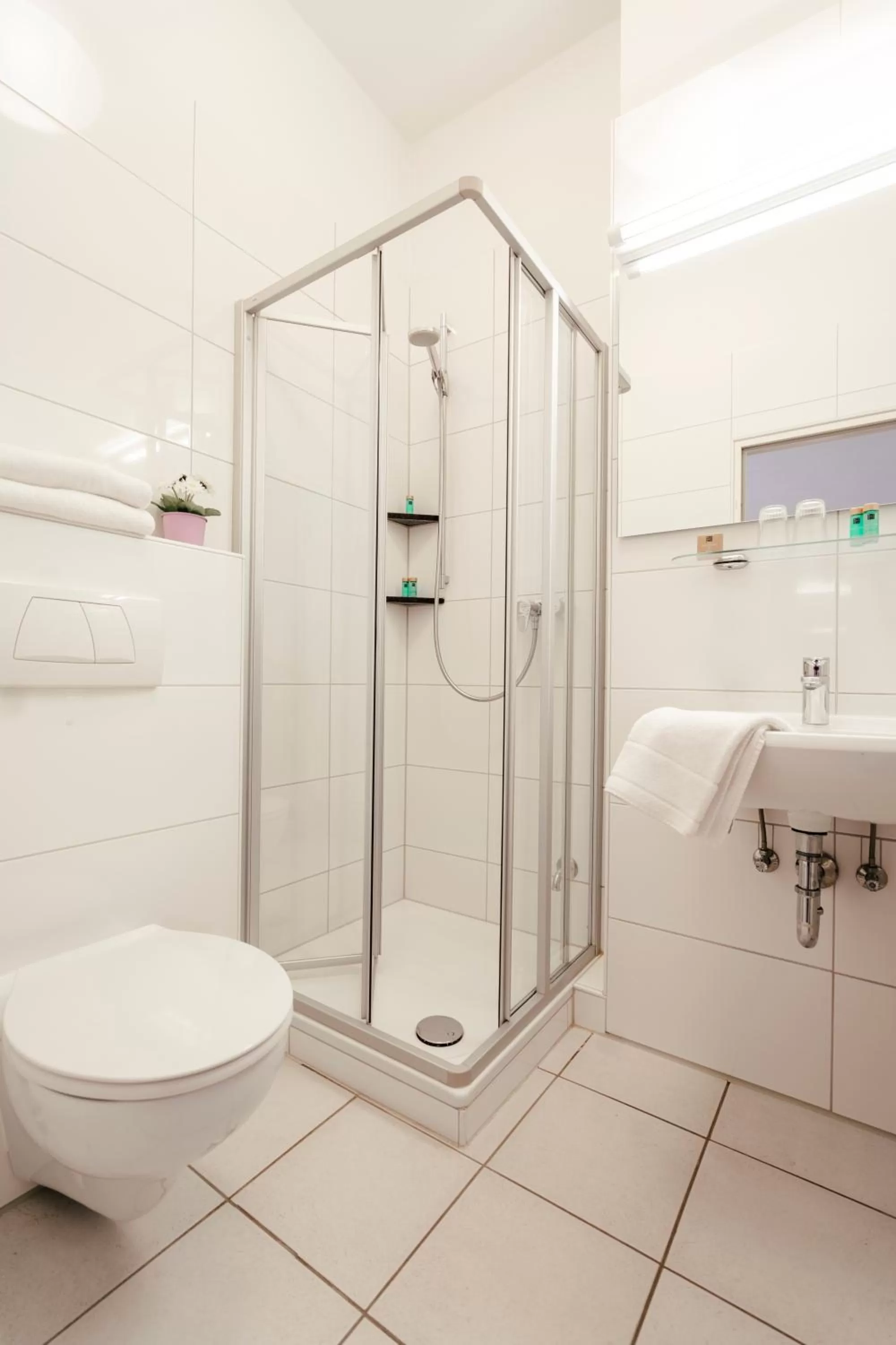 Bathroom in Hotel Nahetal