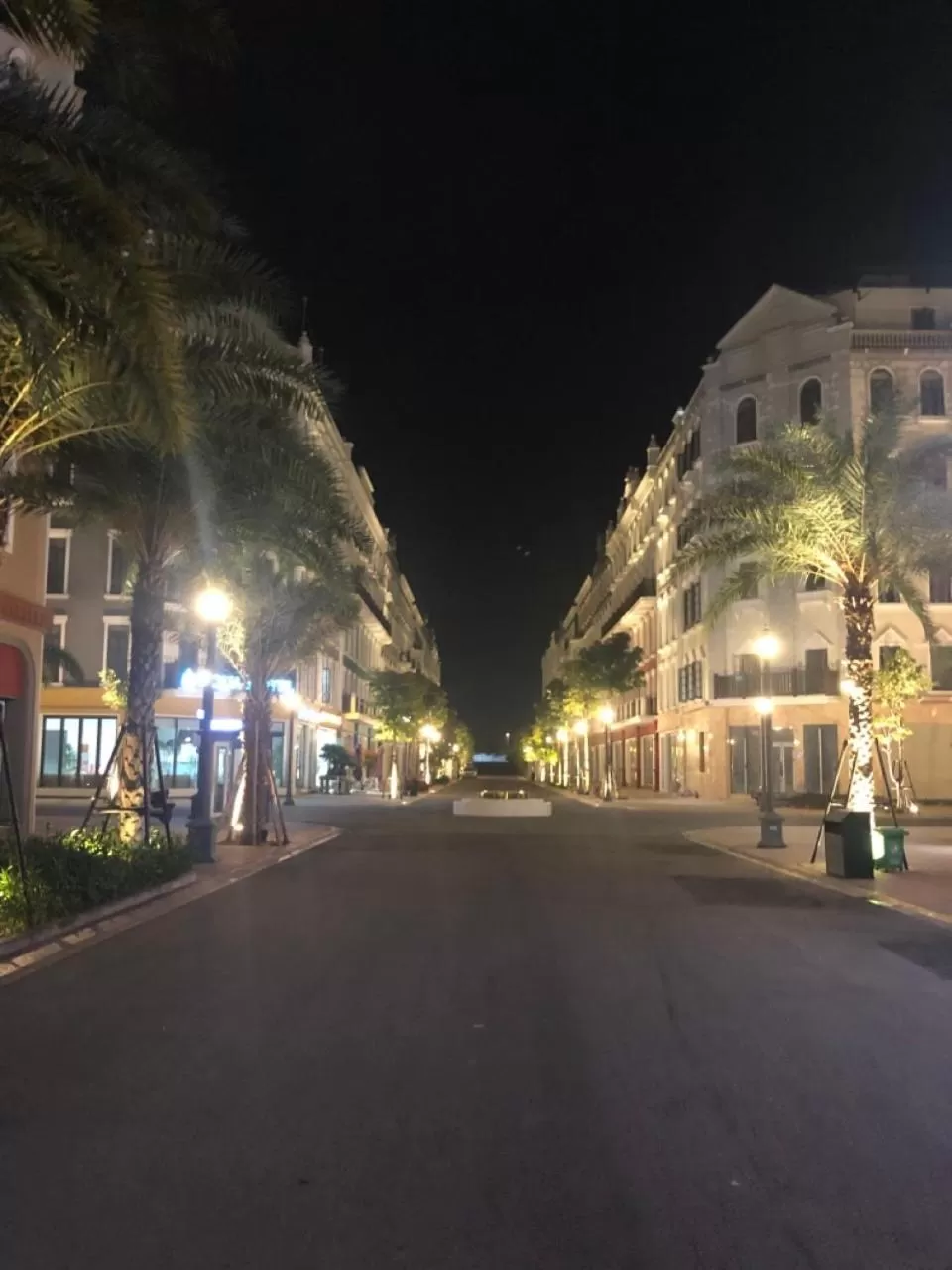 Neighbourhood in Samatha Hotel Bai Chay, Ha Long