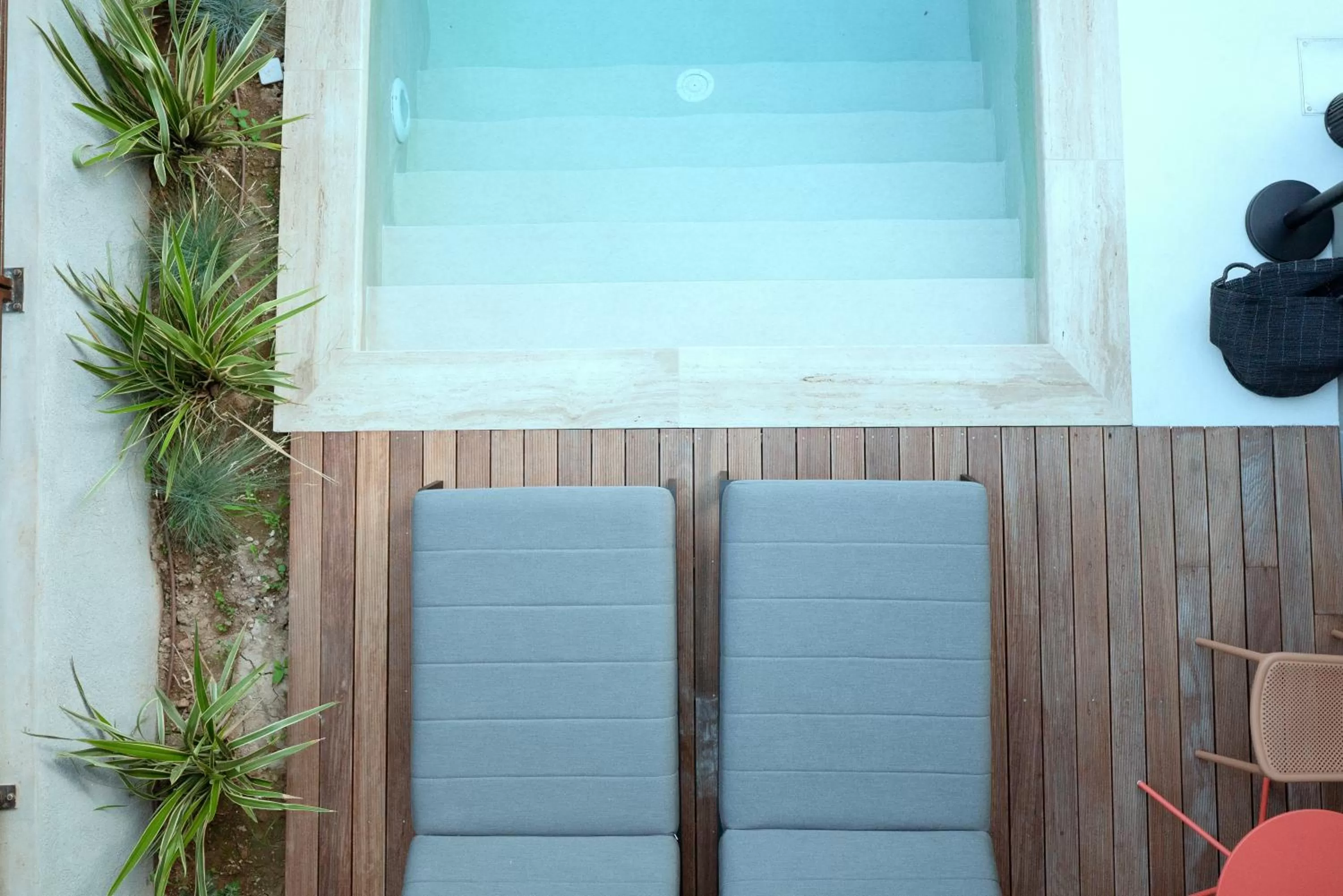 sunbed in Capital Luxury Suites