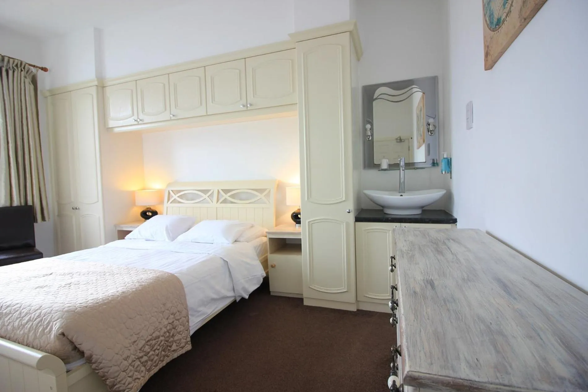 Bedroom in Seafield House