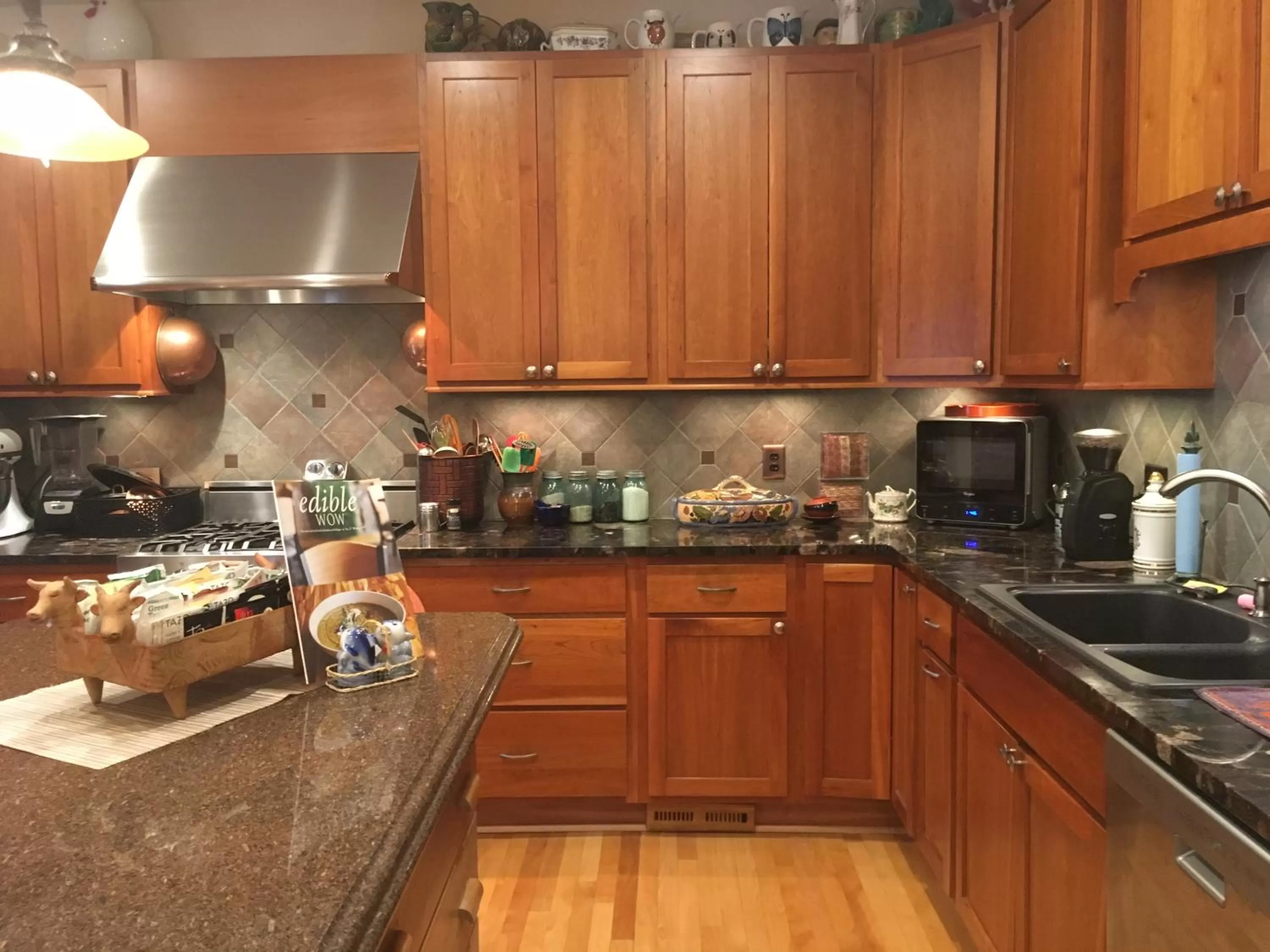 Kitchen or kitchenette, Kitchen/Kitchenette in Burnt Toast Inn