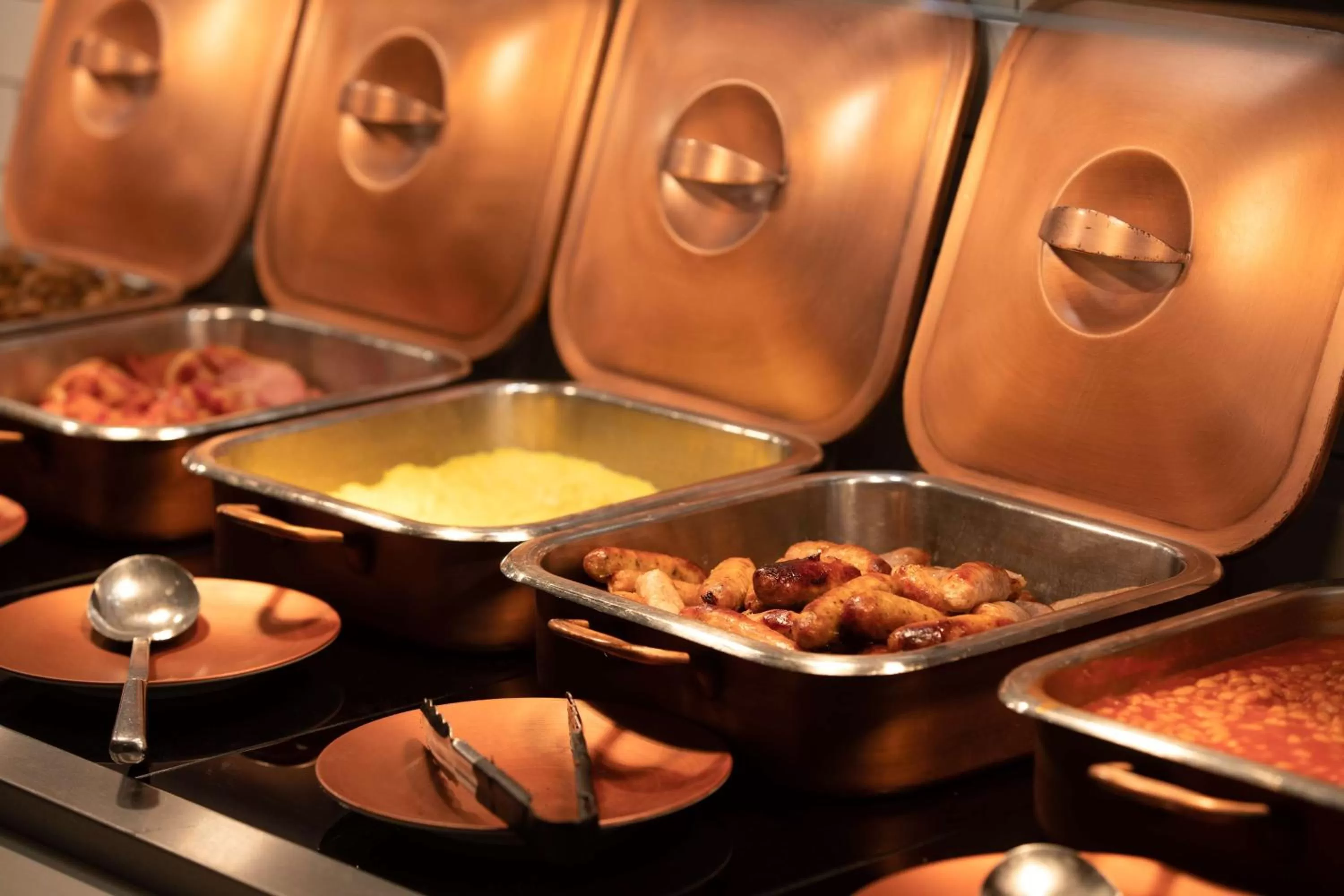 Food in DoubleTree by Hilton Bath