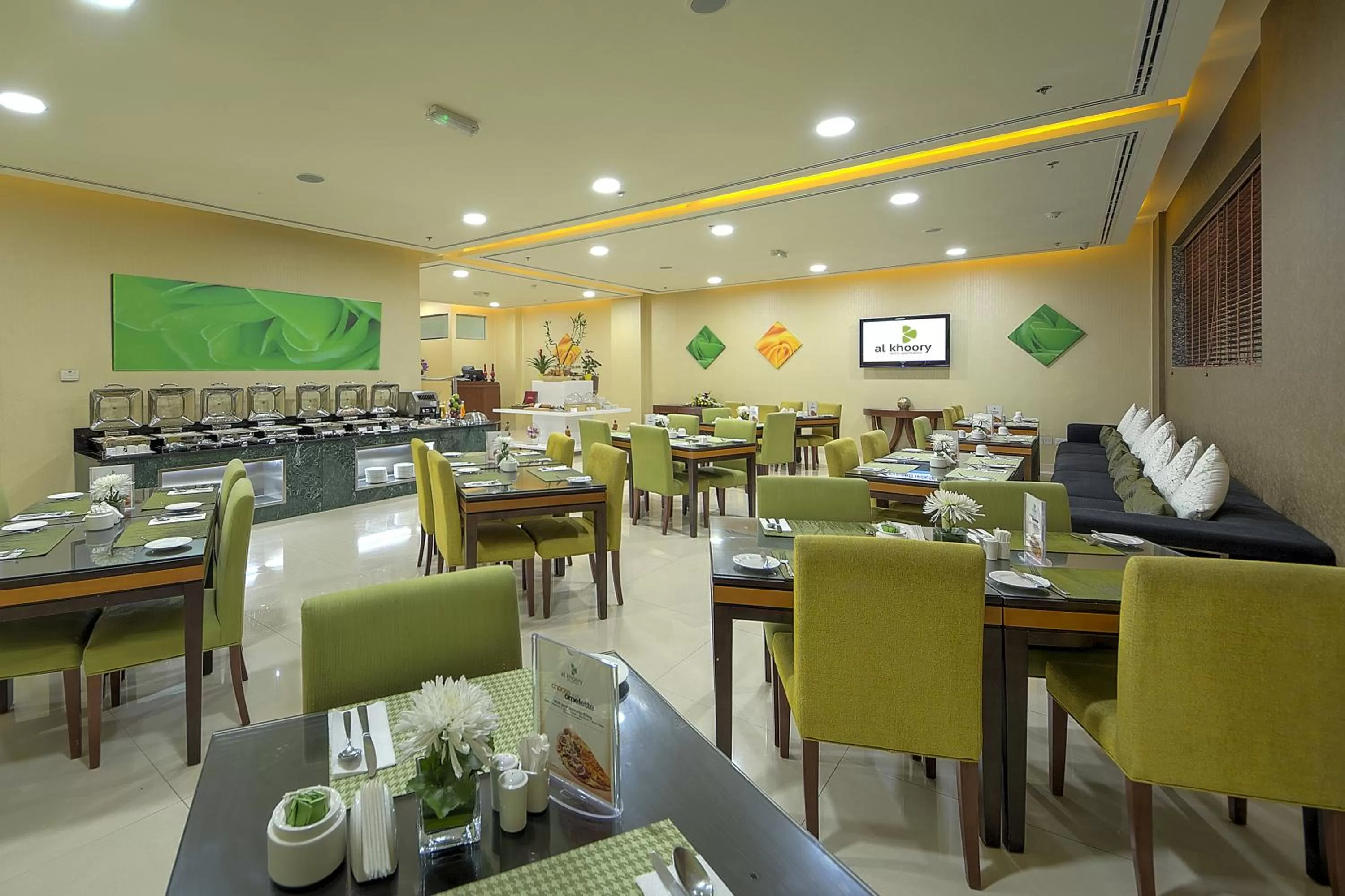 Restaurant/places to eat in Al Khoory Hotel Apartments Al Barsha