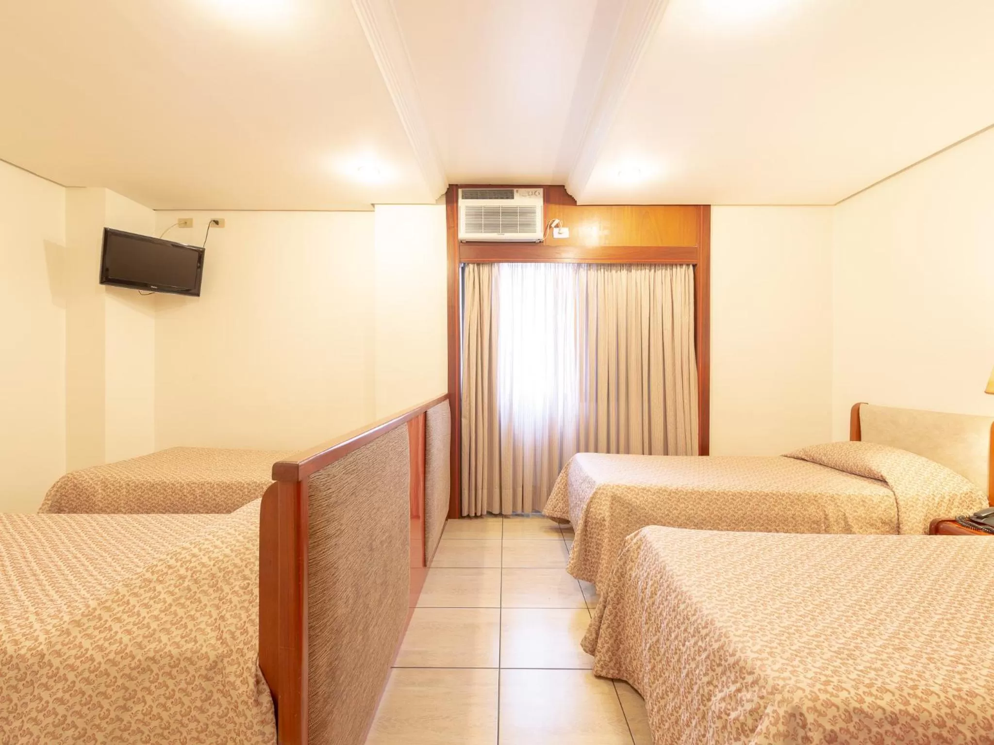 Bed in Real Castilha Hotel