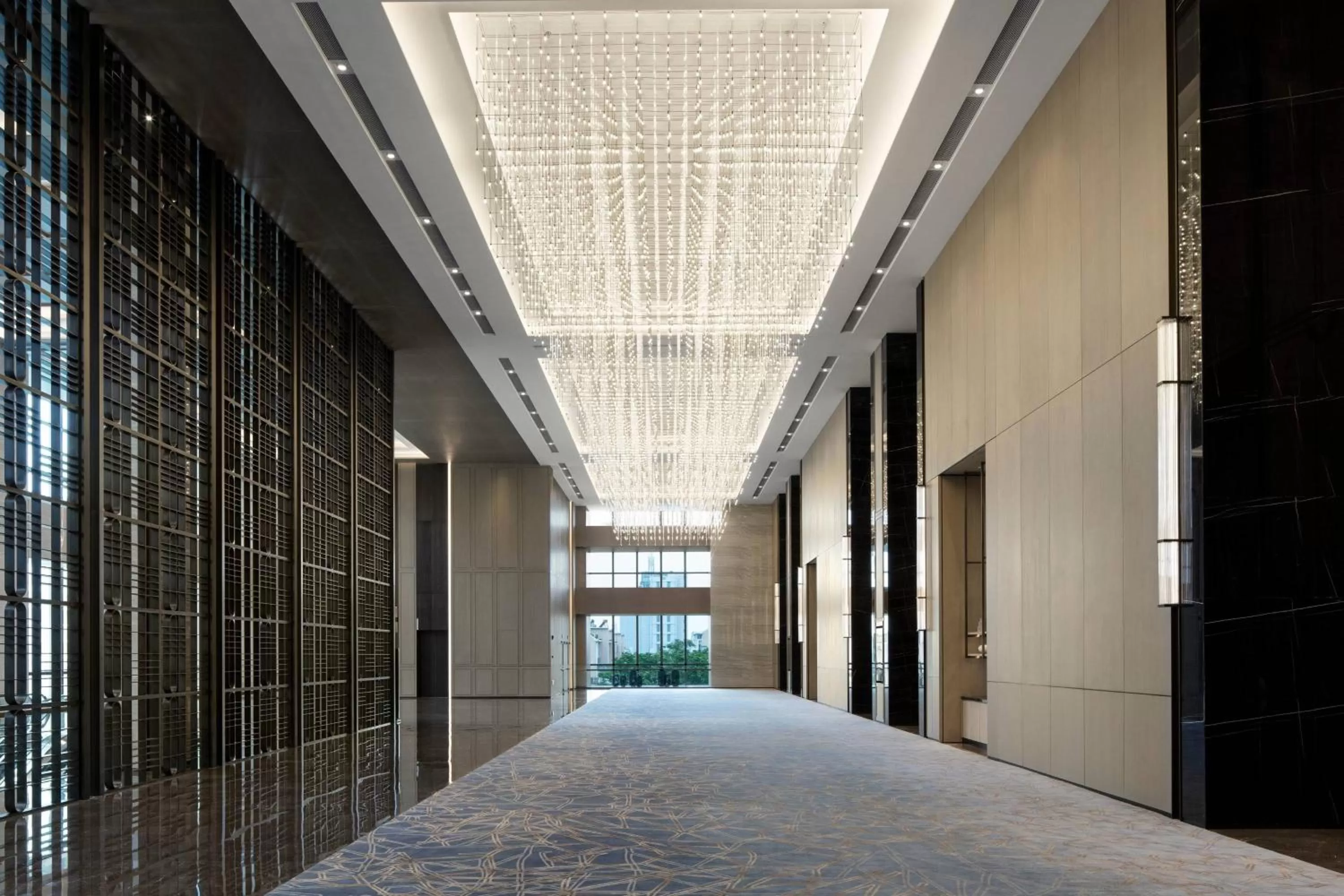 Meeting/conference room in Zhangjiagang Marriott Hotel
