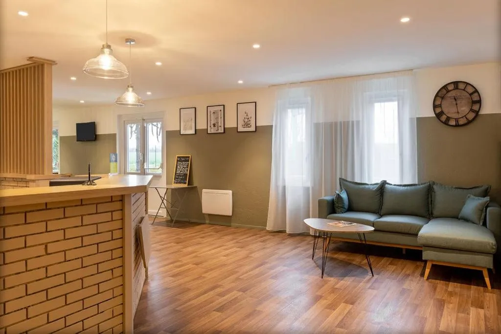 Living room in Sure Hotel by Best Western Plaisir