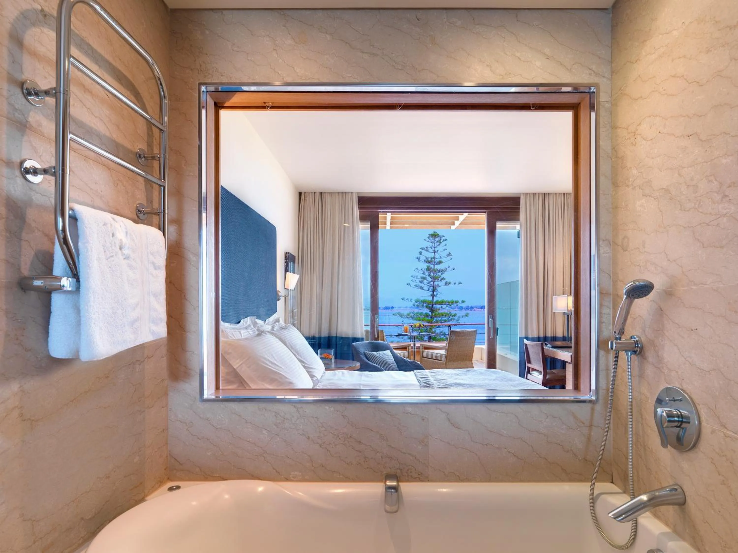 Bed in Amphitryon Hotel