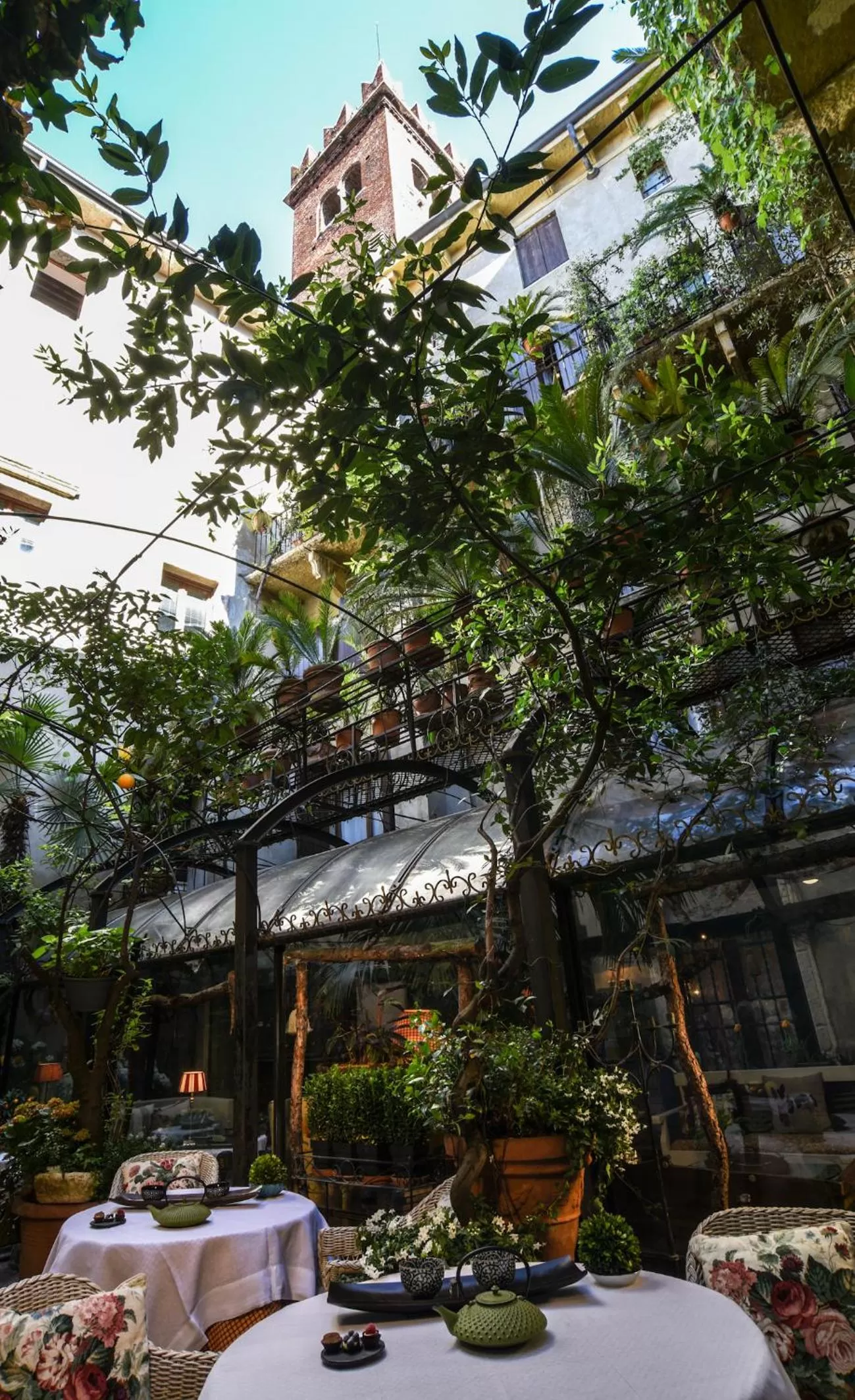 Balcony/Terrace in Hotel Gabbia D'Oro