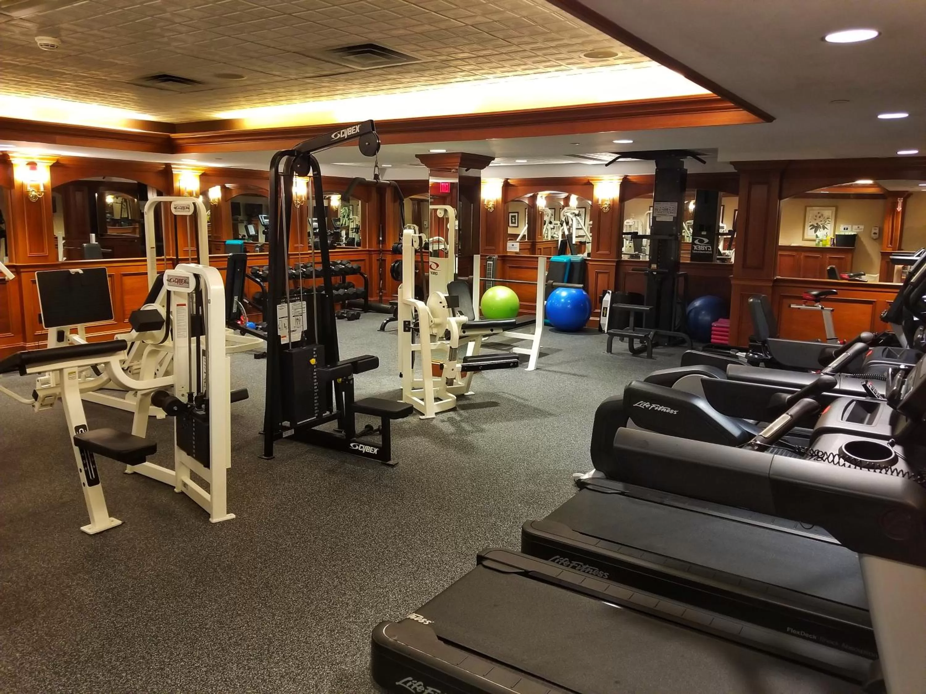 Fitness centre/facilities in Portland Regency Hotel & Spa