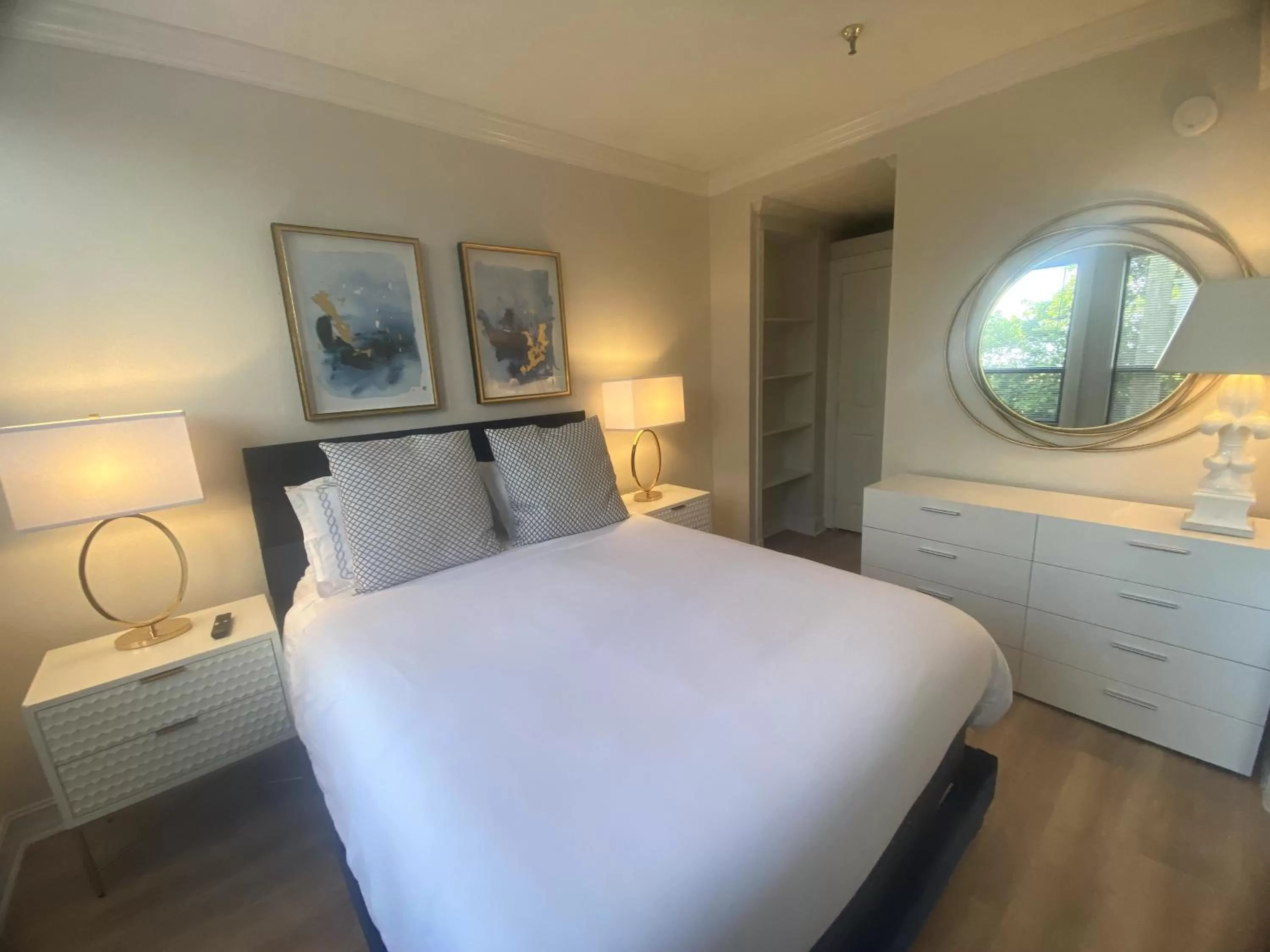 Bed in Tropicals of Palm Beach