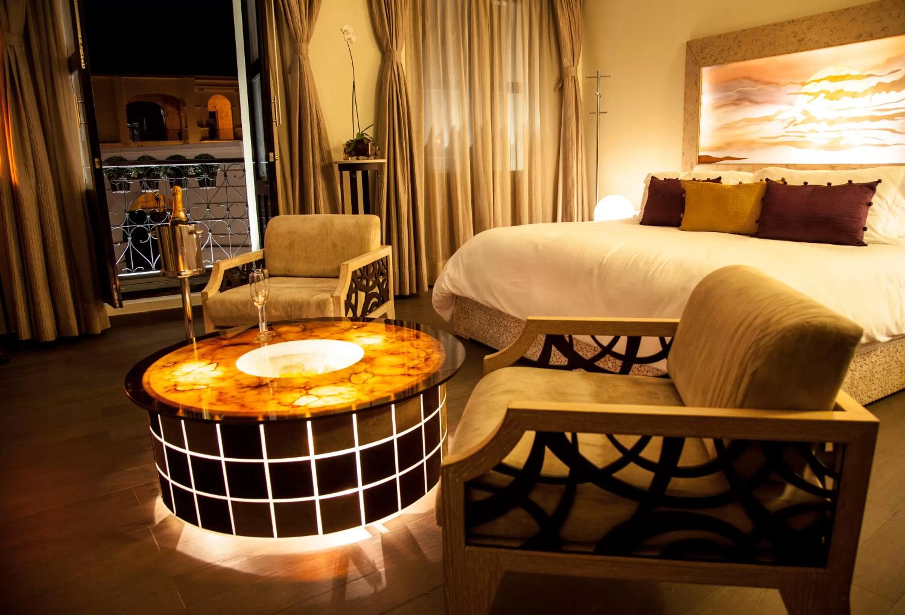 TV and multimedia, Bed in Plaza Gallery Hotel Boutique