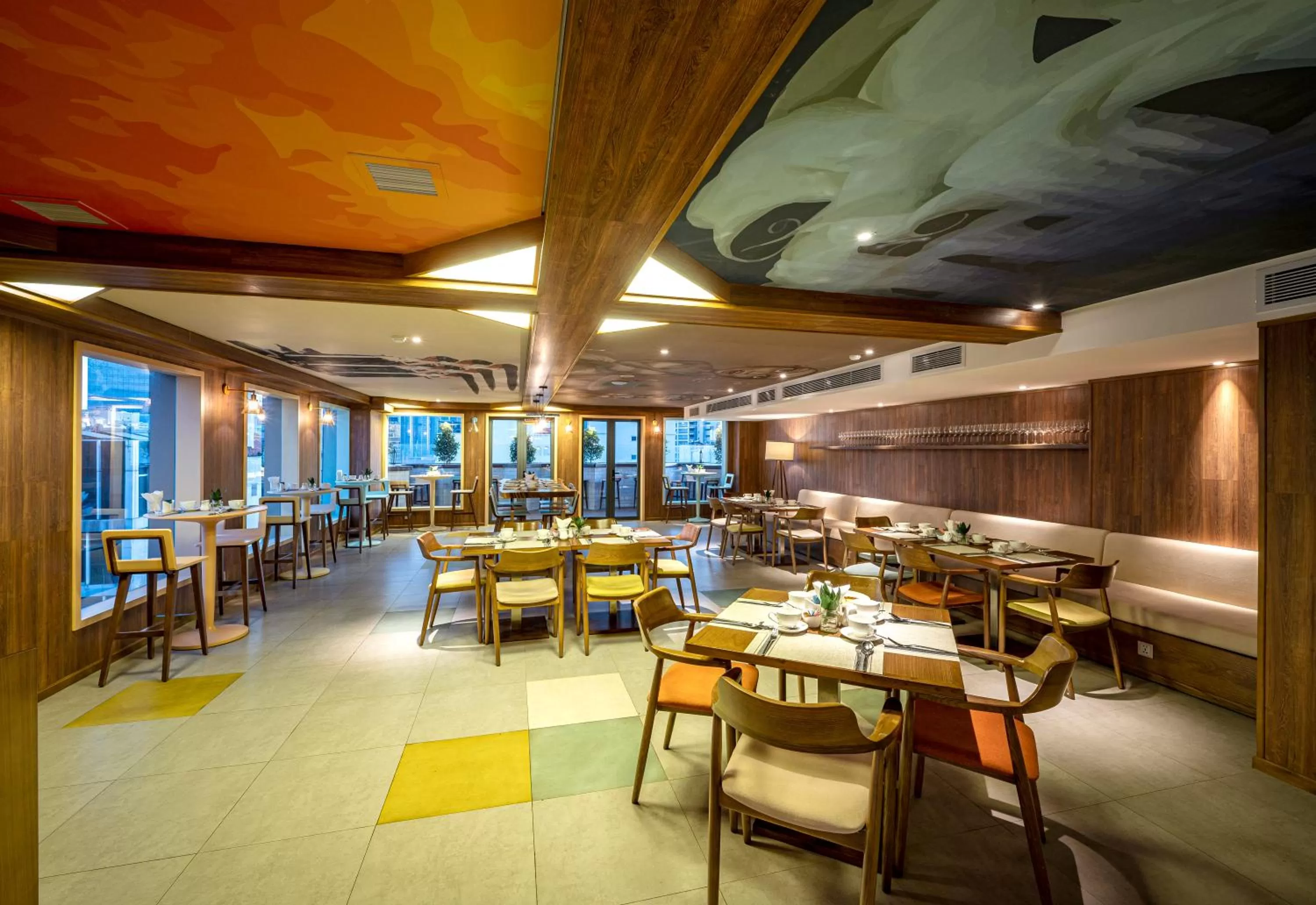 Restaurant/places to eat in Icon Saigon - LifeStyle Design Hotel