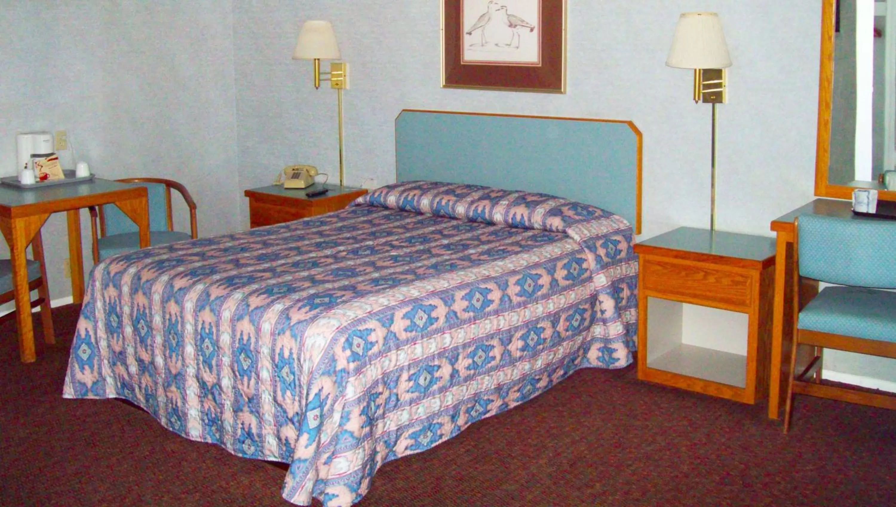 Photo of the whole room, Bed in Blue Mist Motel Florence