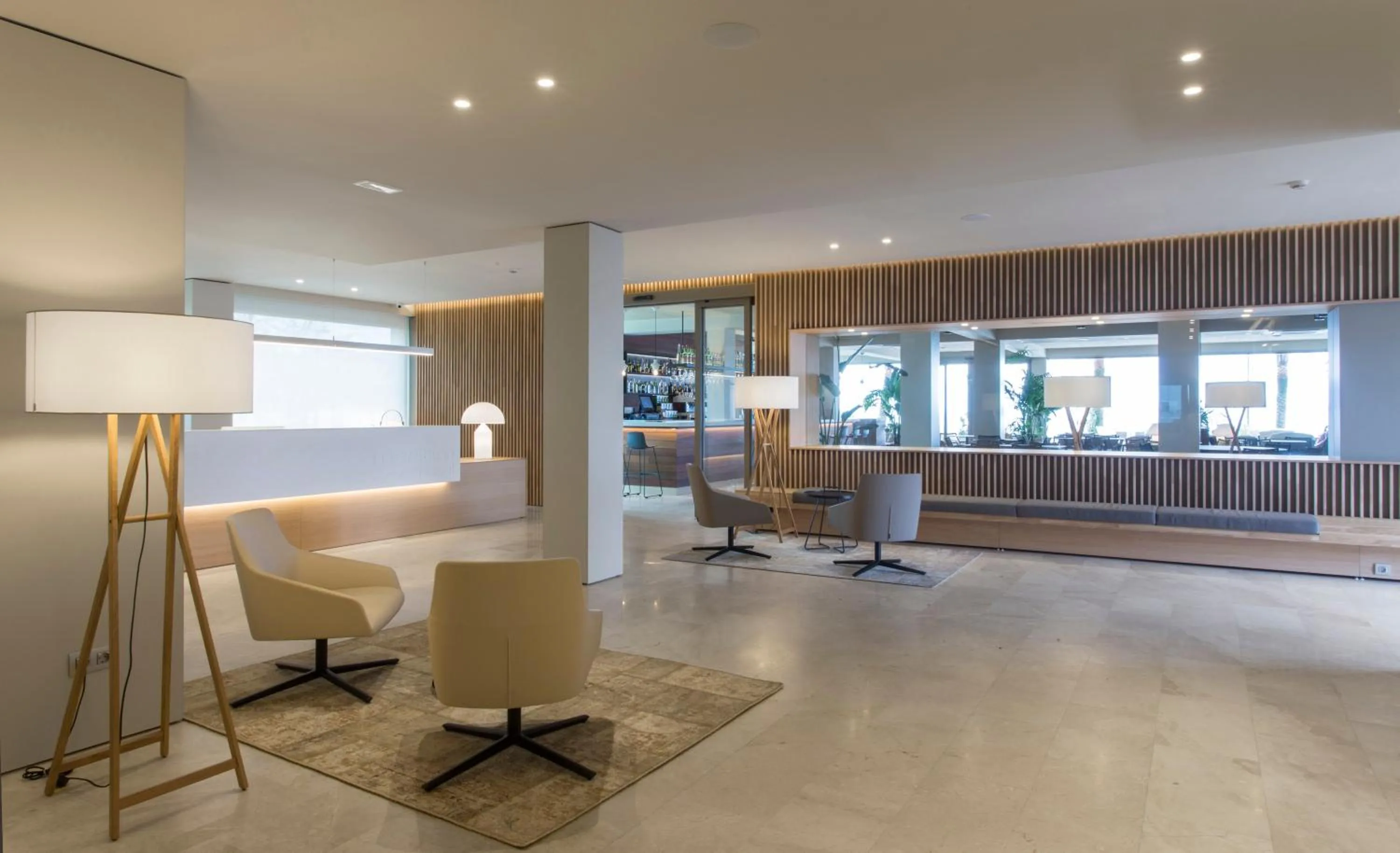 Lobby or reception in Hotel Maritim 4 Superior