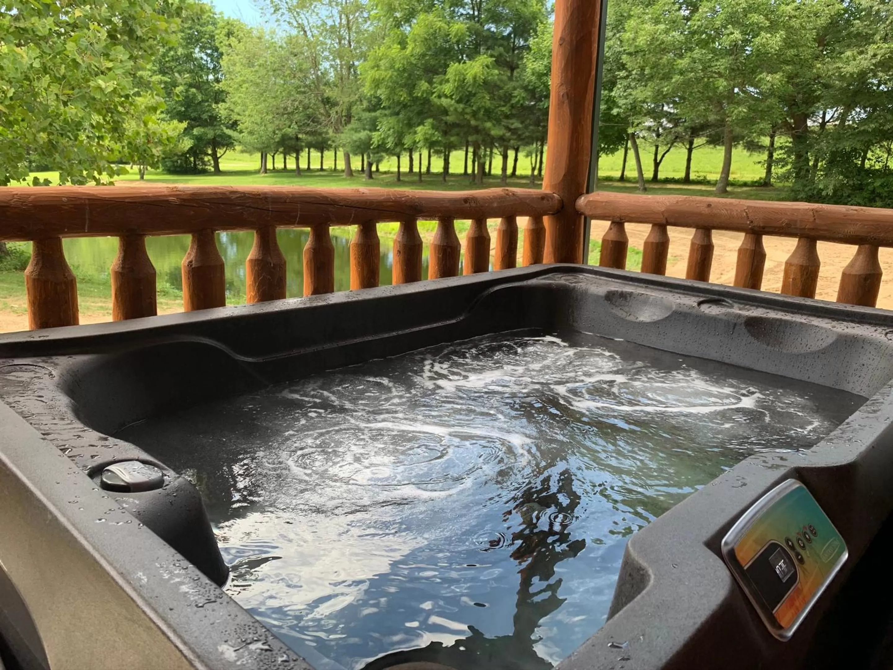Hot Tub in Waterview Lodge by Amish Country Lodging