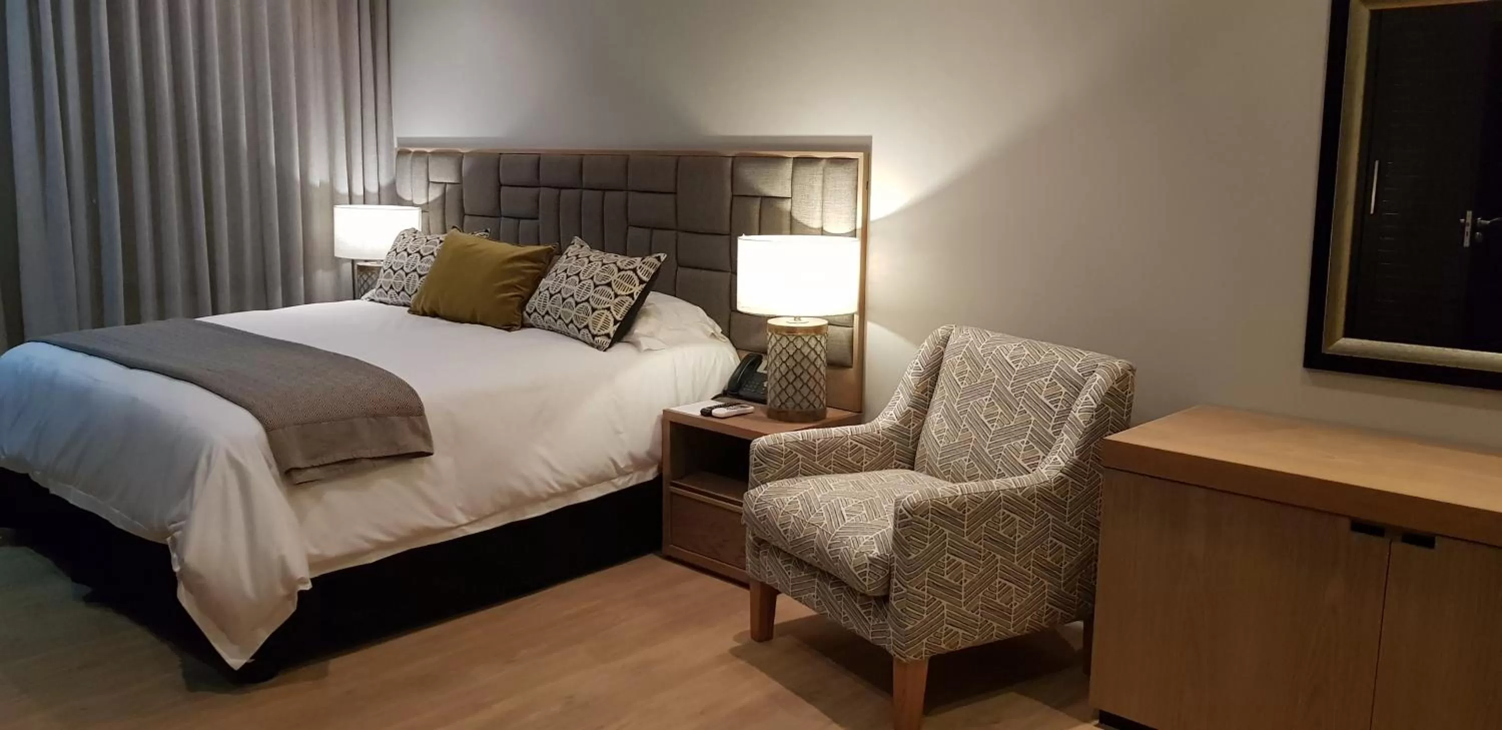 Photo of the whole room in Endless Horizons Boutique Hotel