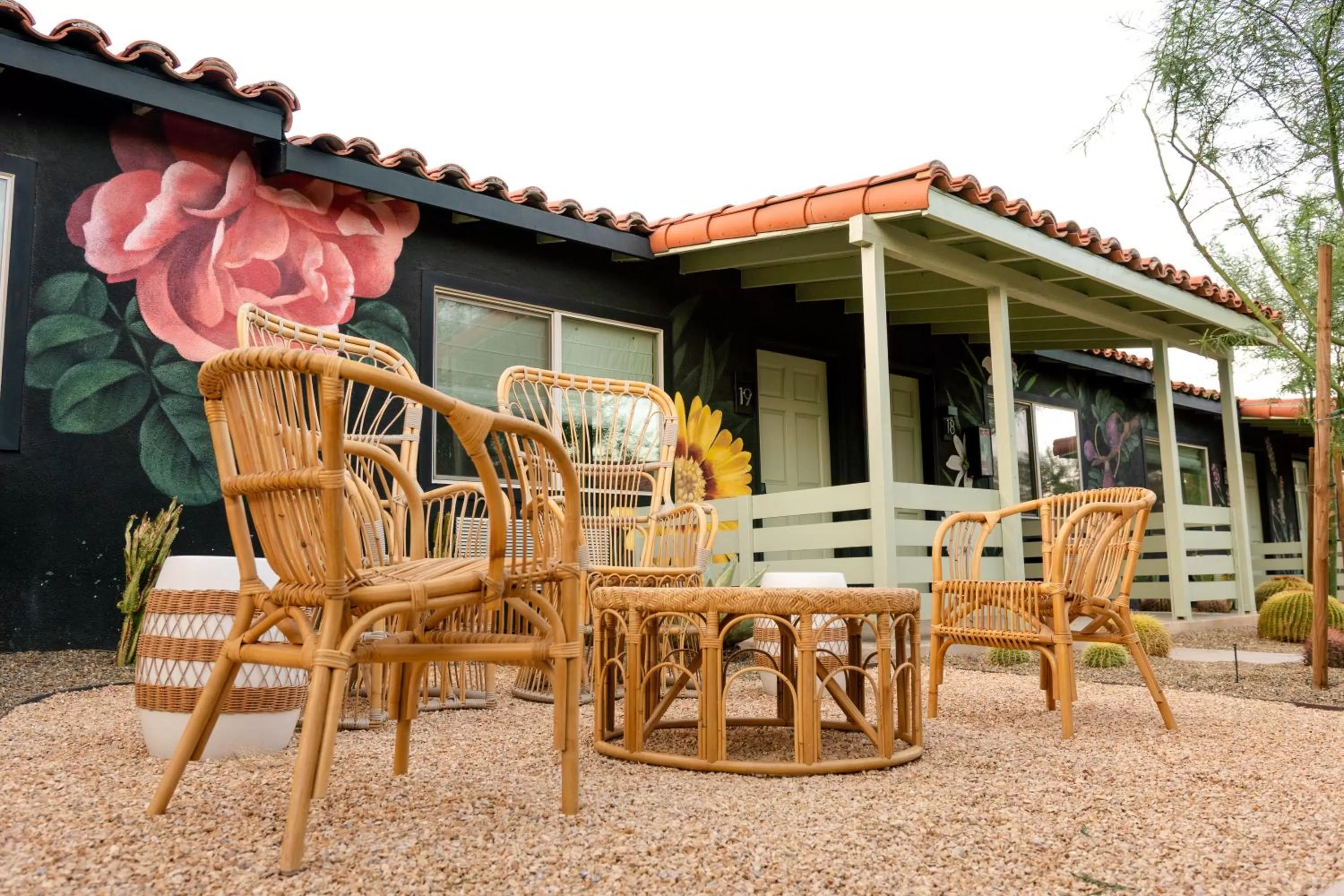 Patio in Fleur Noire Hotel - 21 and Over