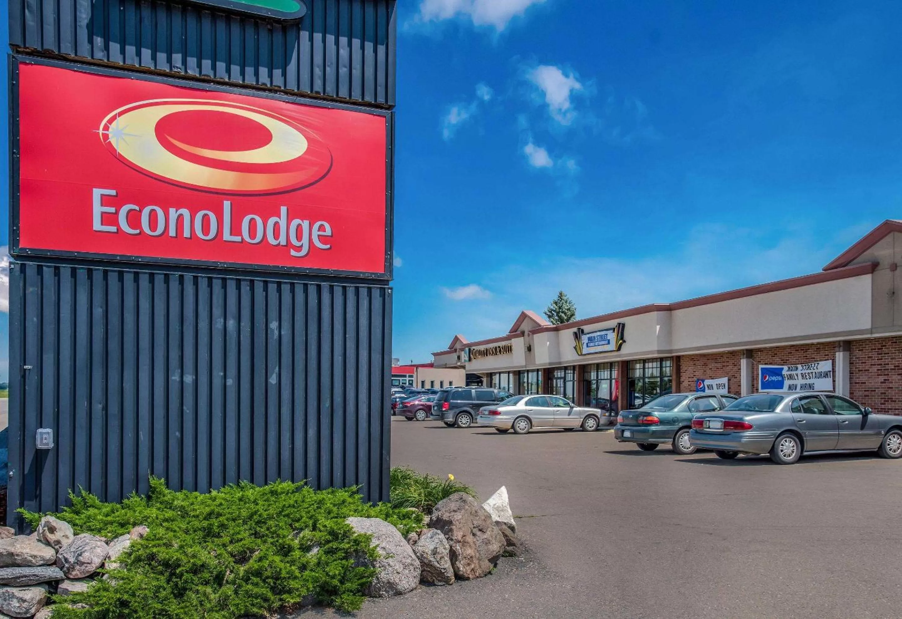 Property building in Econo Lodge Albert Lea