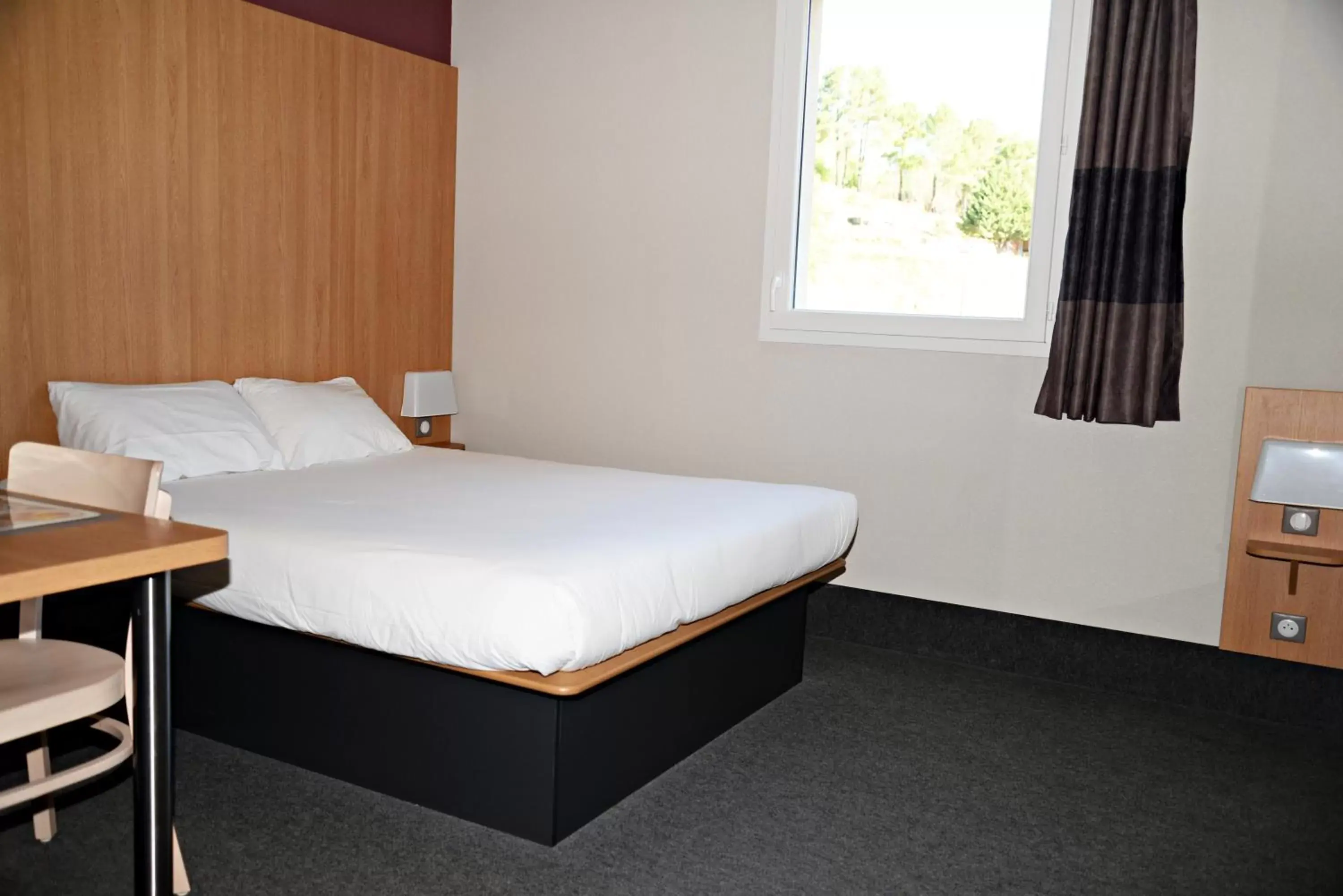 Double Room in B&B HOTEL Alès - Pôle Mécanique Double Room in B&B HOTEL Alès - Pôle Mécanique