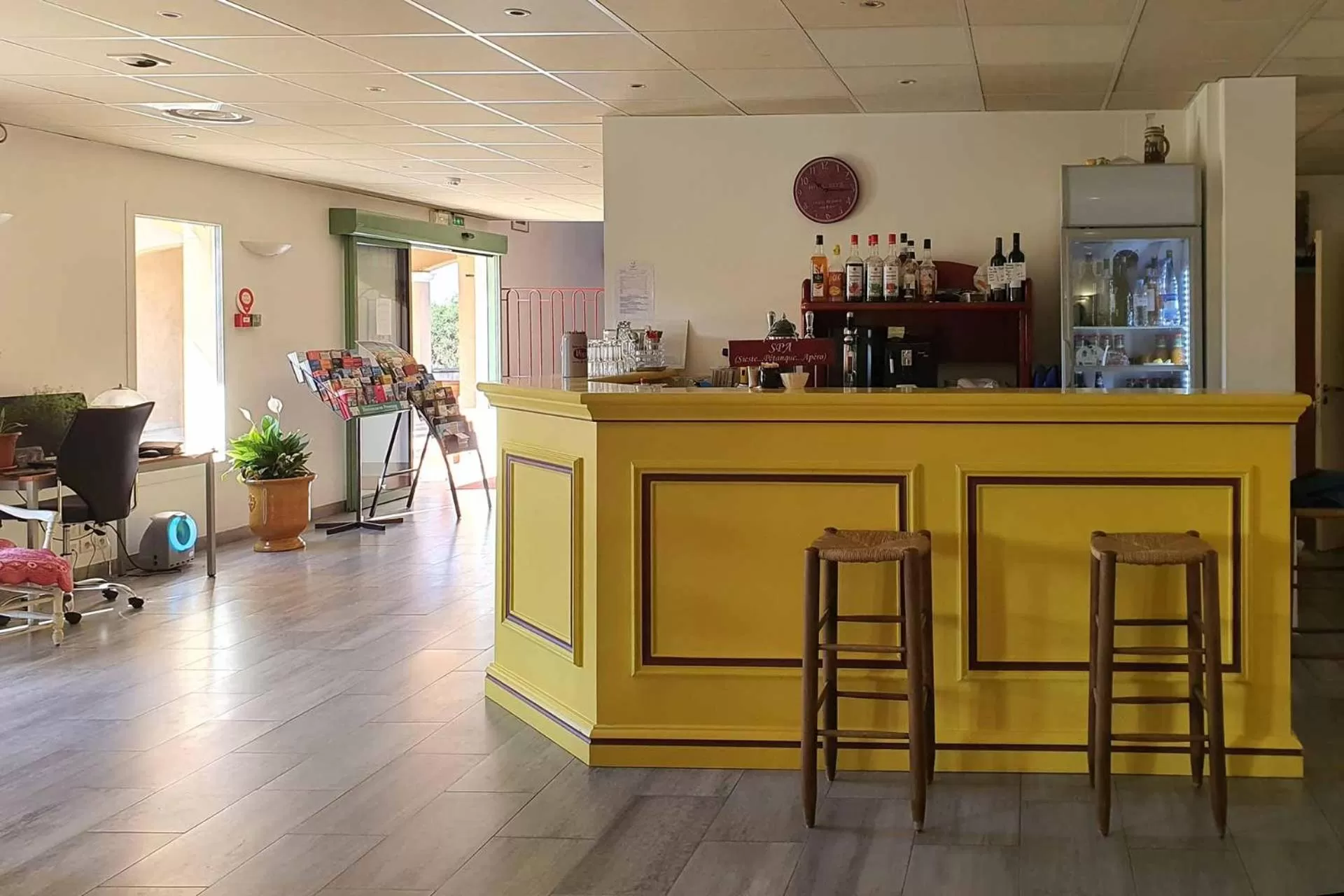 Lounge or bar in Hotel Terriciaë aux portes de Maussane les Alpilles