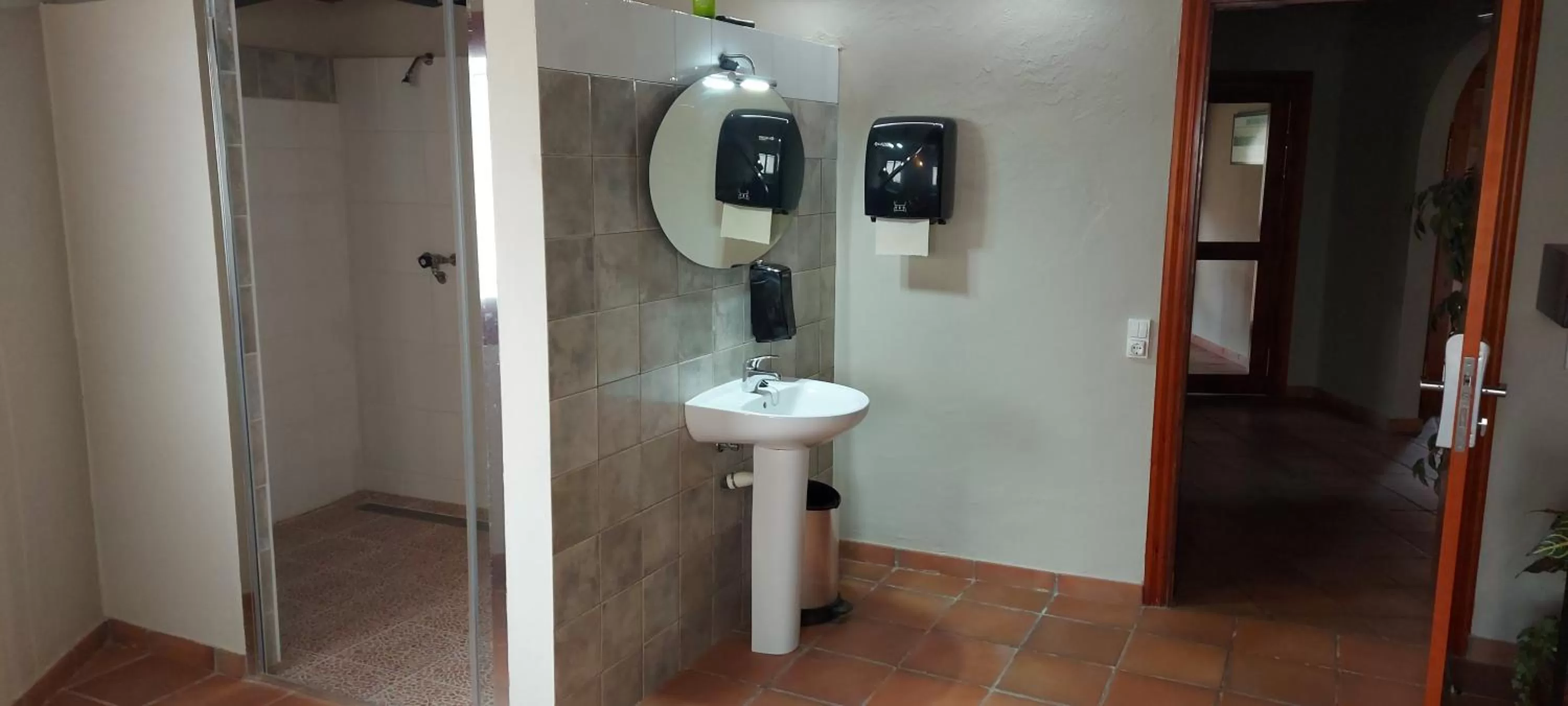 Shower in Mas de la Sala