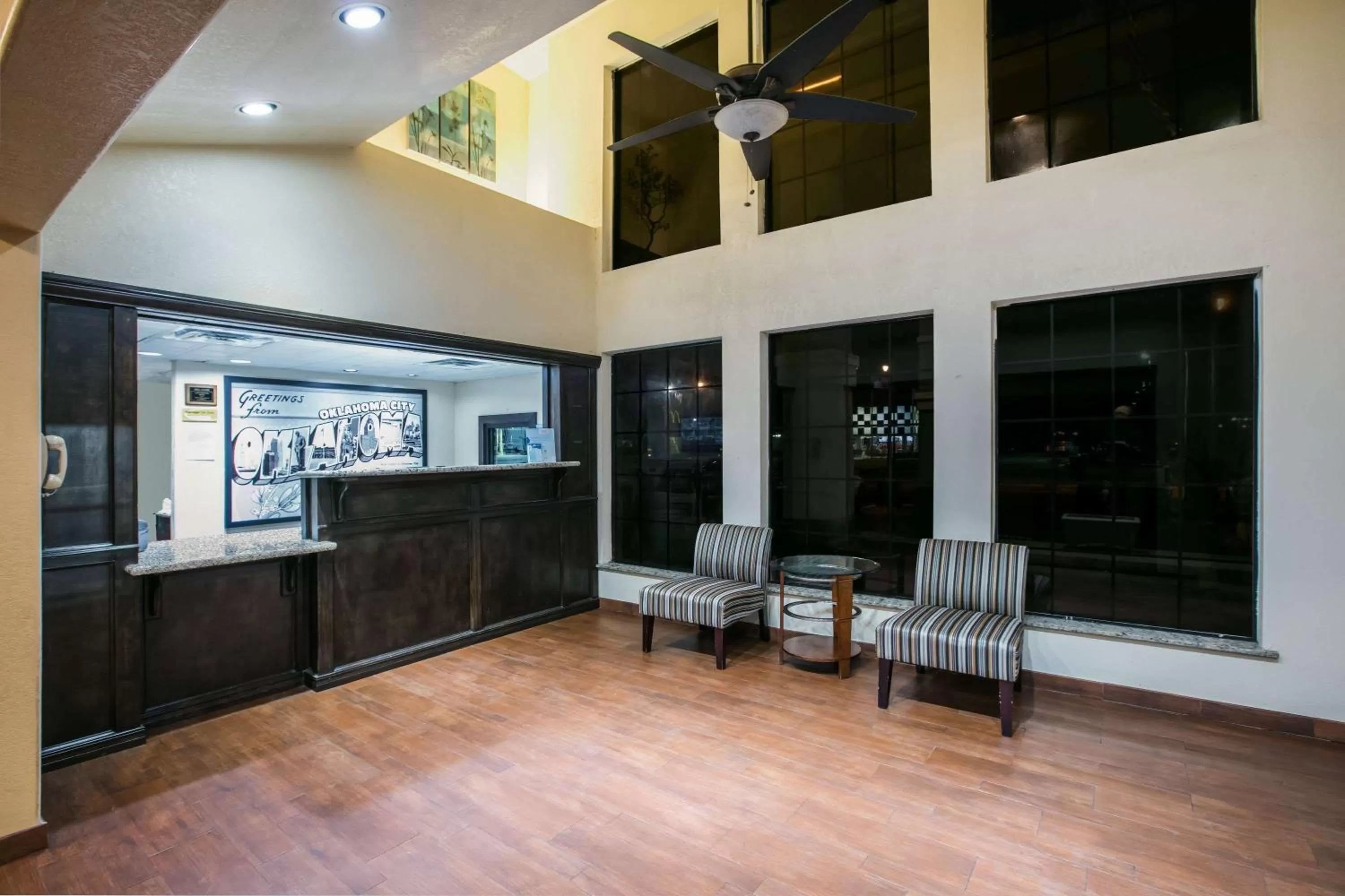 Lobby or reception in Super 8 by Wyndham Oklahoma Airport Fairgrounds West