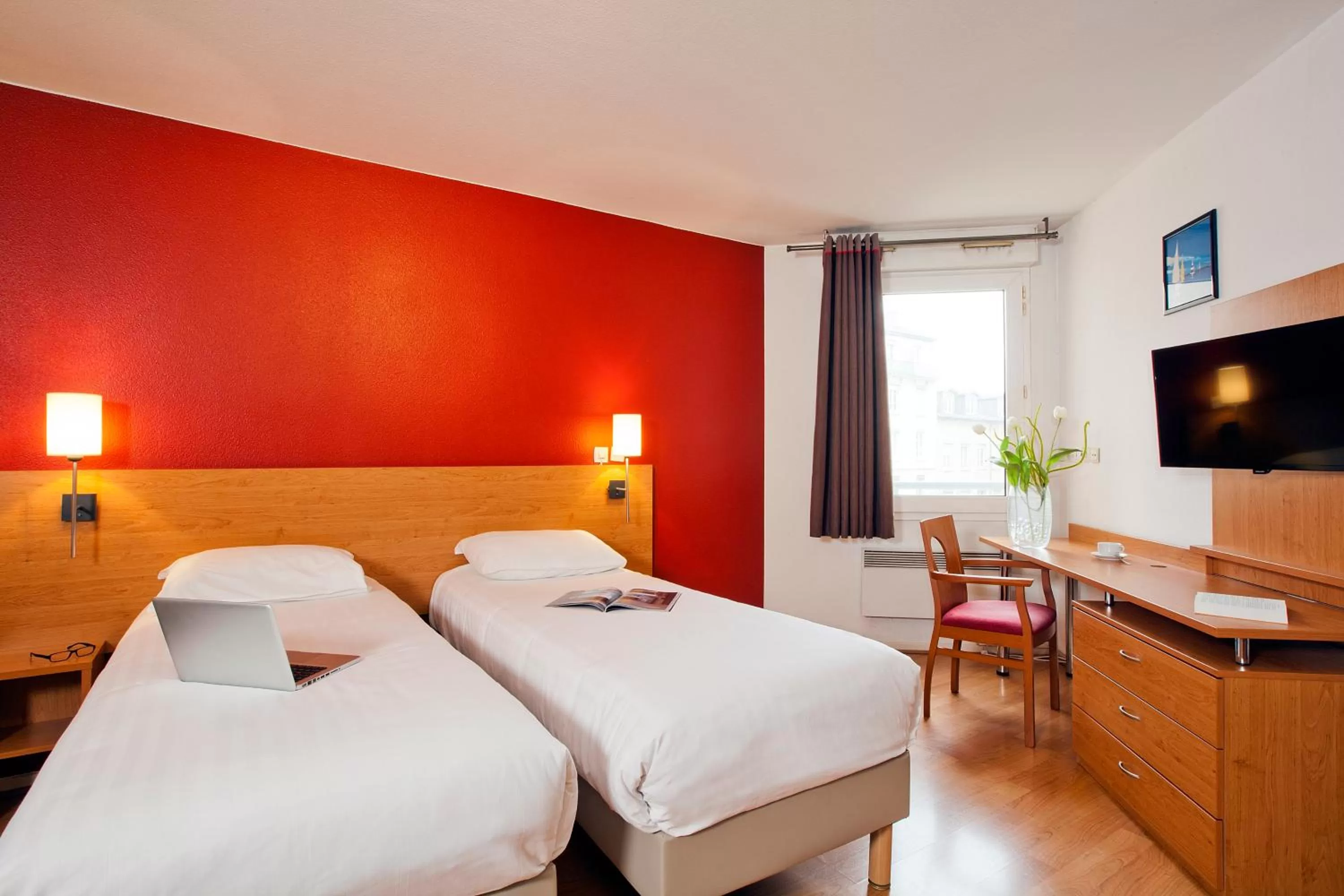 Bedroom, Bed in Séjours & Affaires Lyon Saxe-Gambetta