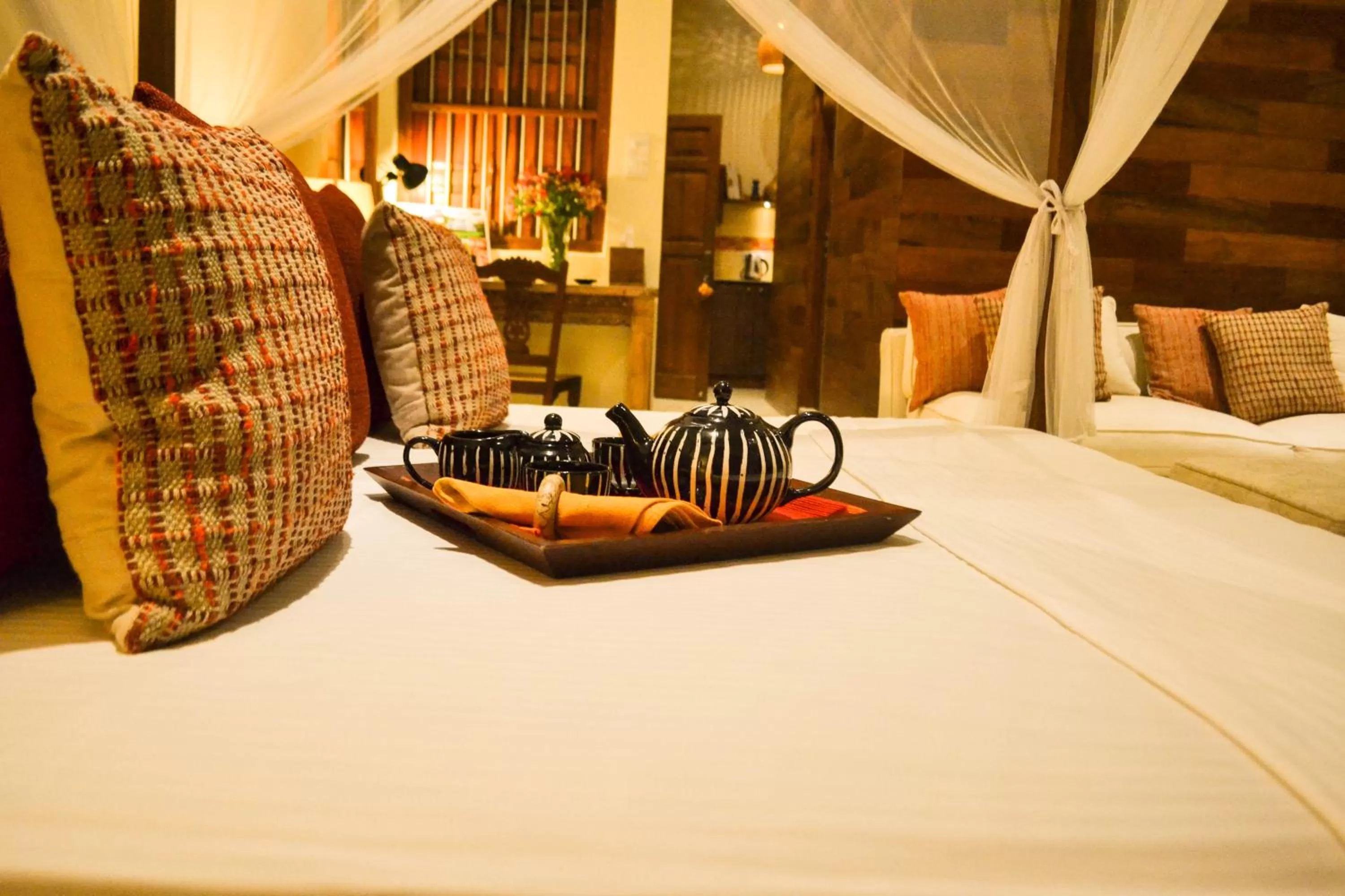 Photo of the whole room, Bed in Urban Bliss Studio