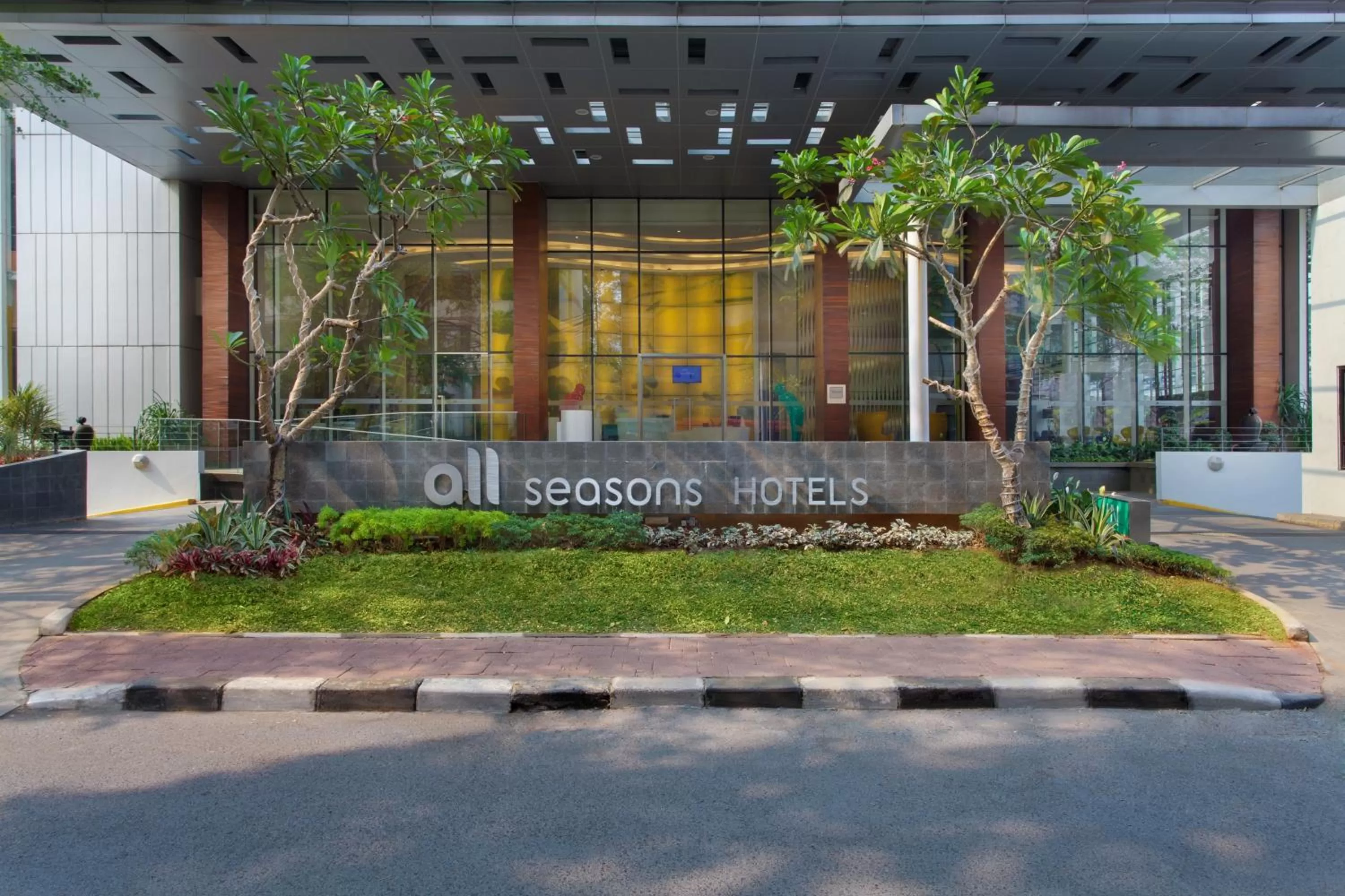 Facade/entrance in All Seasons Jakarta Thamrin