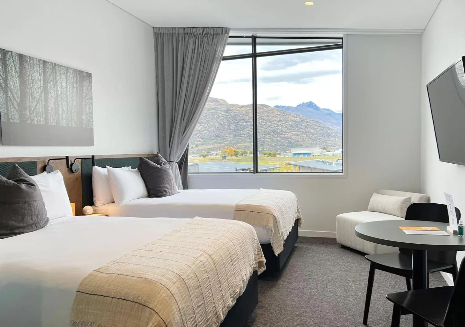 Bed in Sudima Queenstown Five Mile