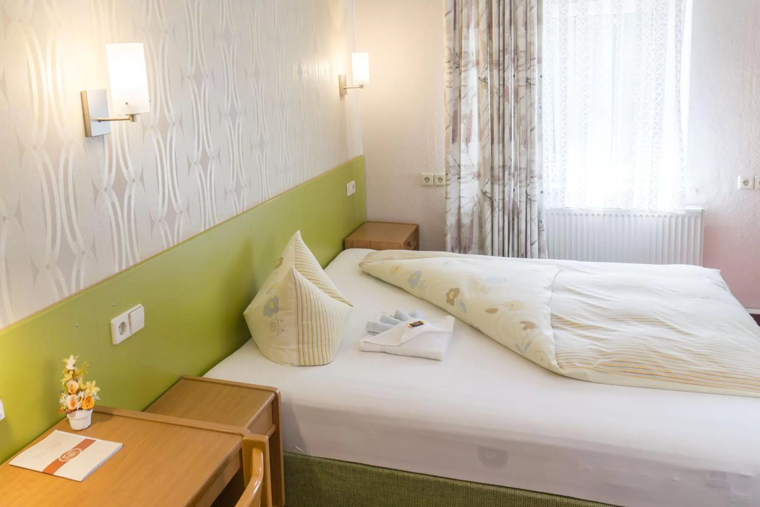 Bed in Hotel zur Post in Wurzen