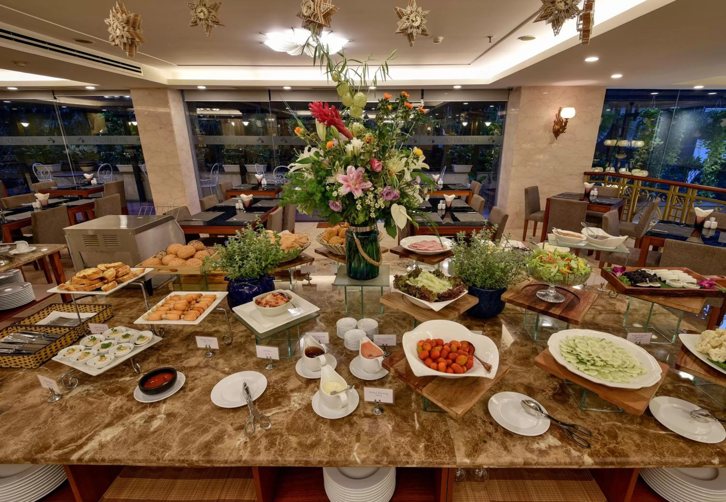 Buffet breakfast in Aquari Hotel