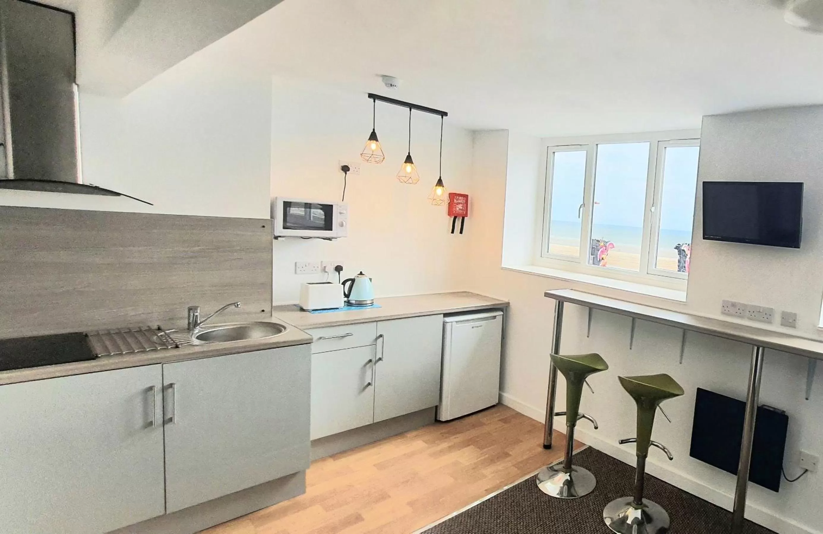 Kitchen or kitchenette in Charlton Aparthotel