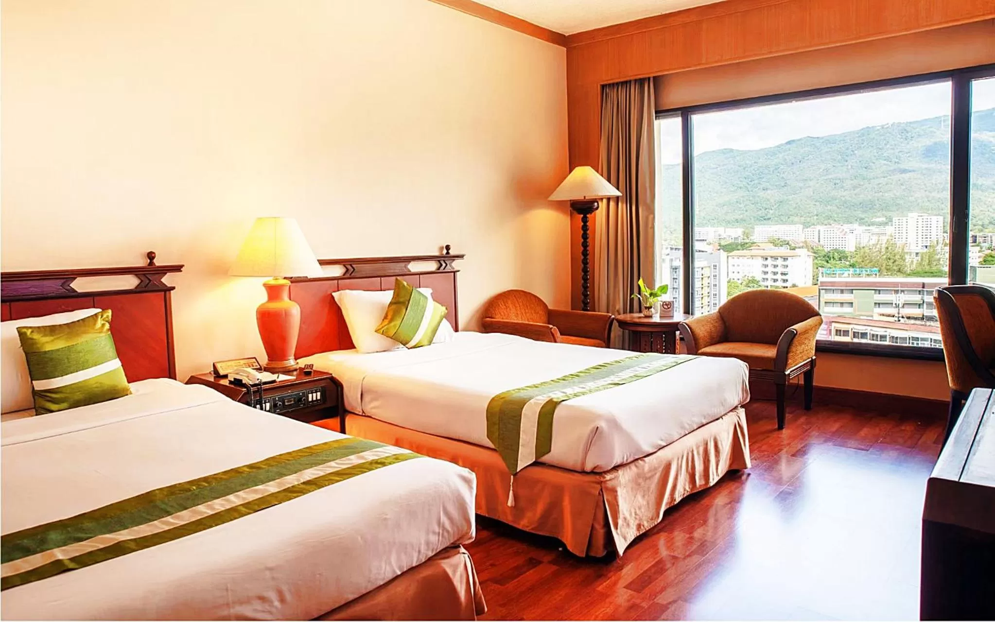 Bed in Chiangmai Grandview Hotel & Convention Center