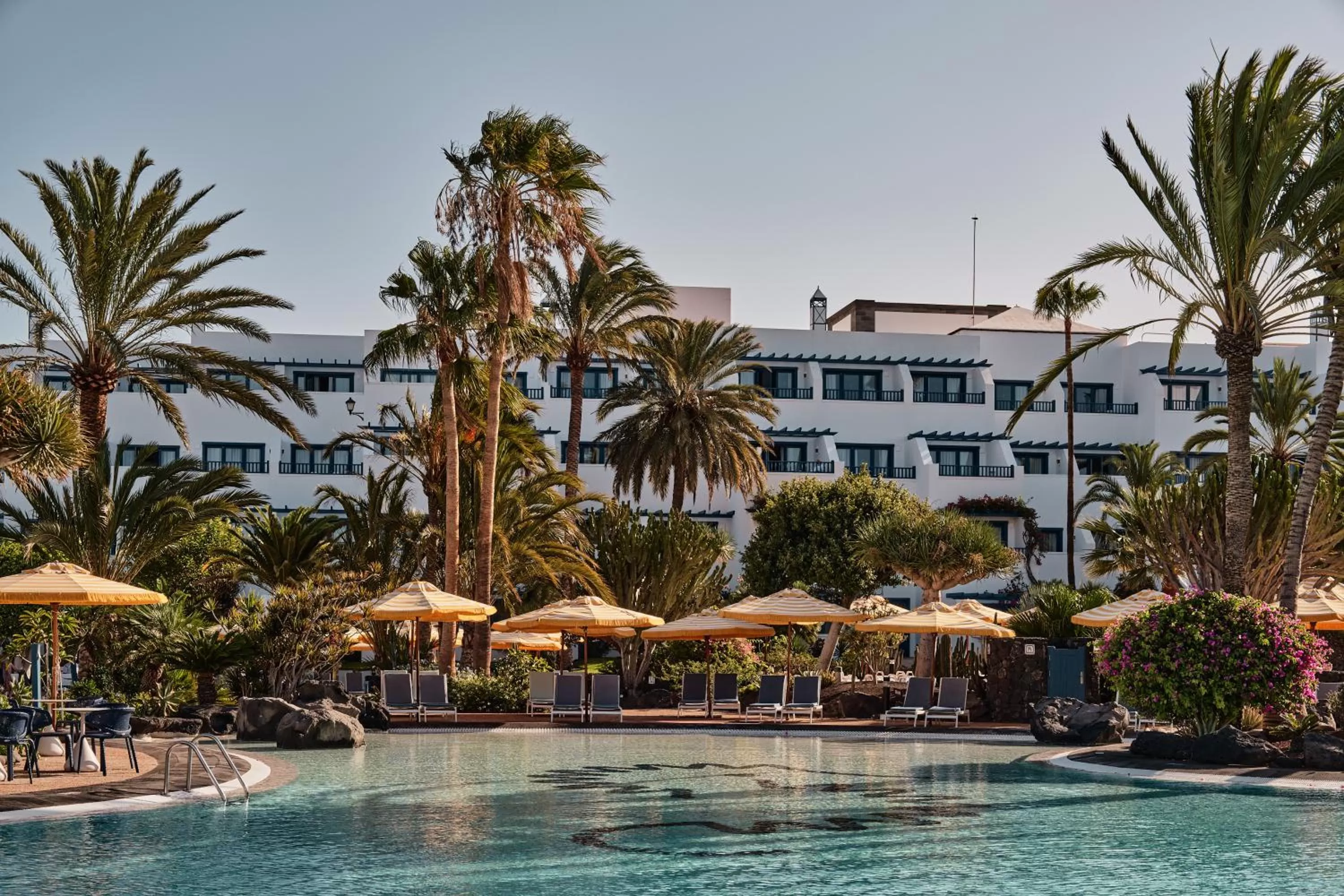 Pool view in Seaside Los Jameos