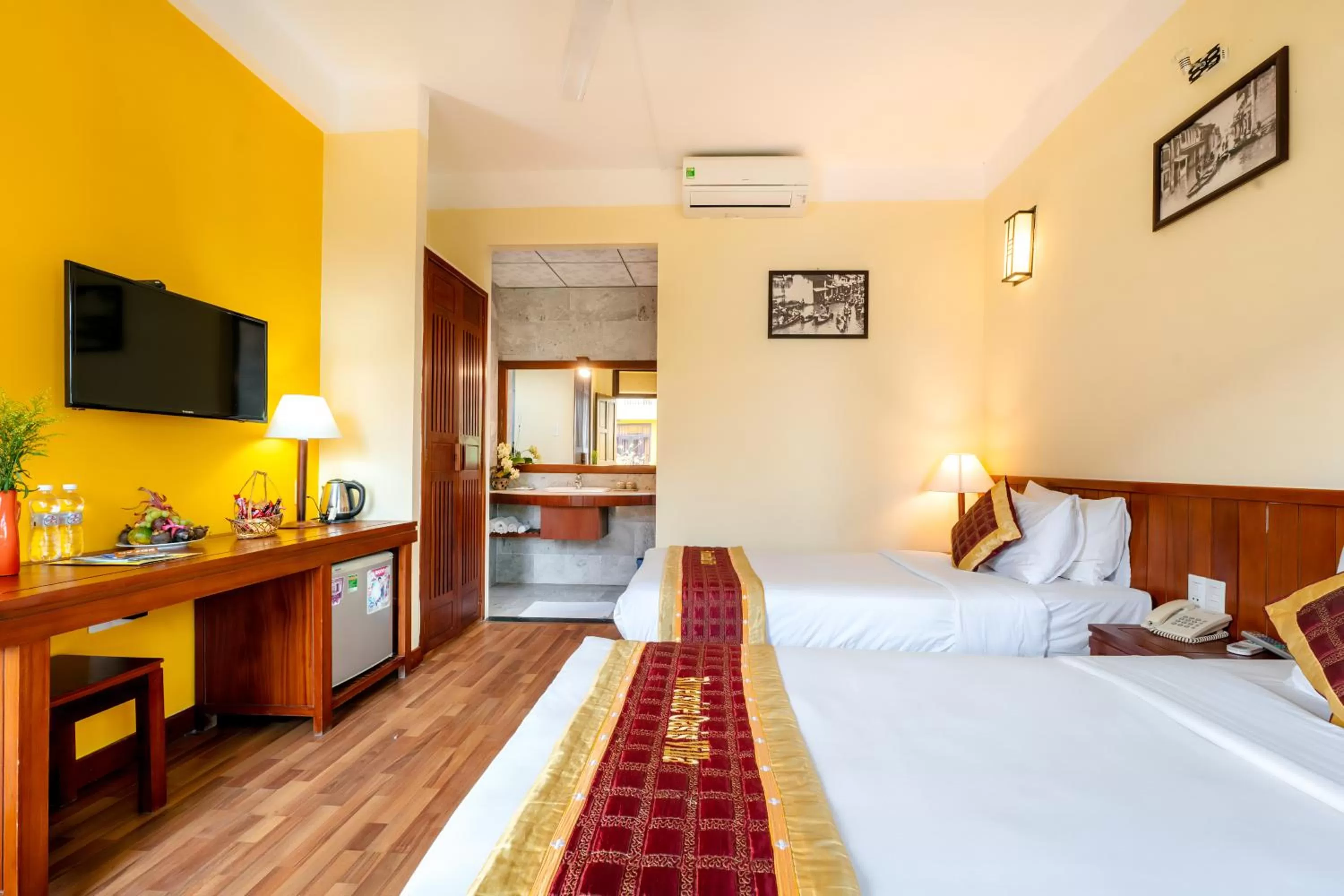 Bed in Hoi An Green Riverside Oasis Villa