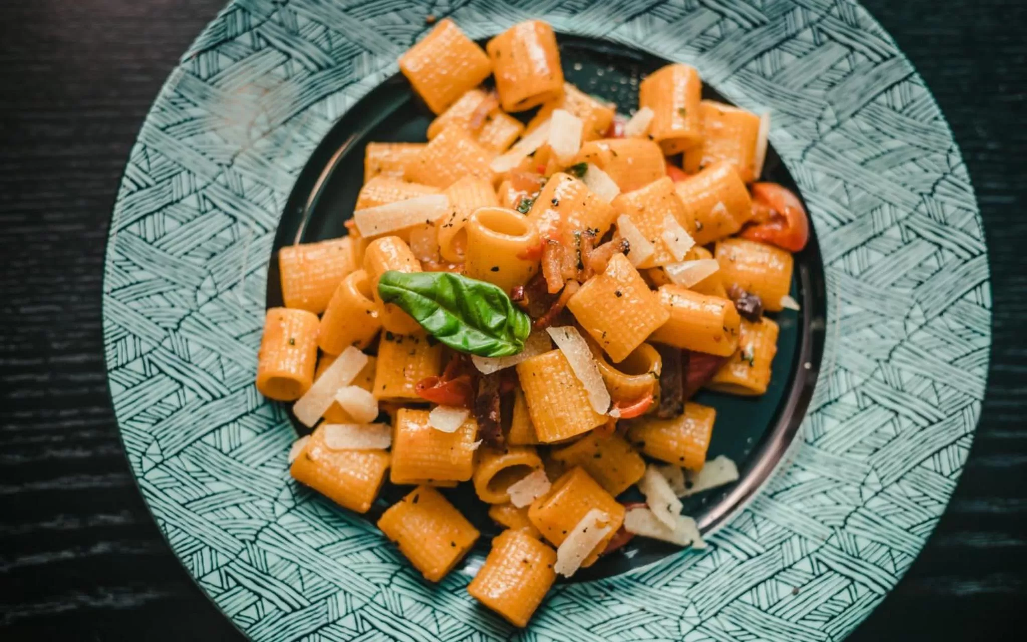 Restaurant/places to eat in Tree Charme Parliament Boutique Hotel