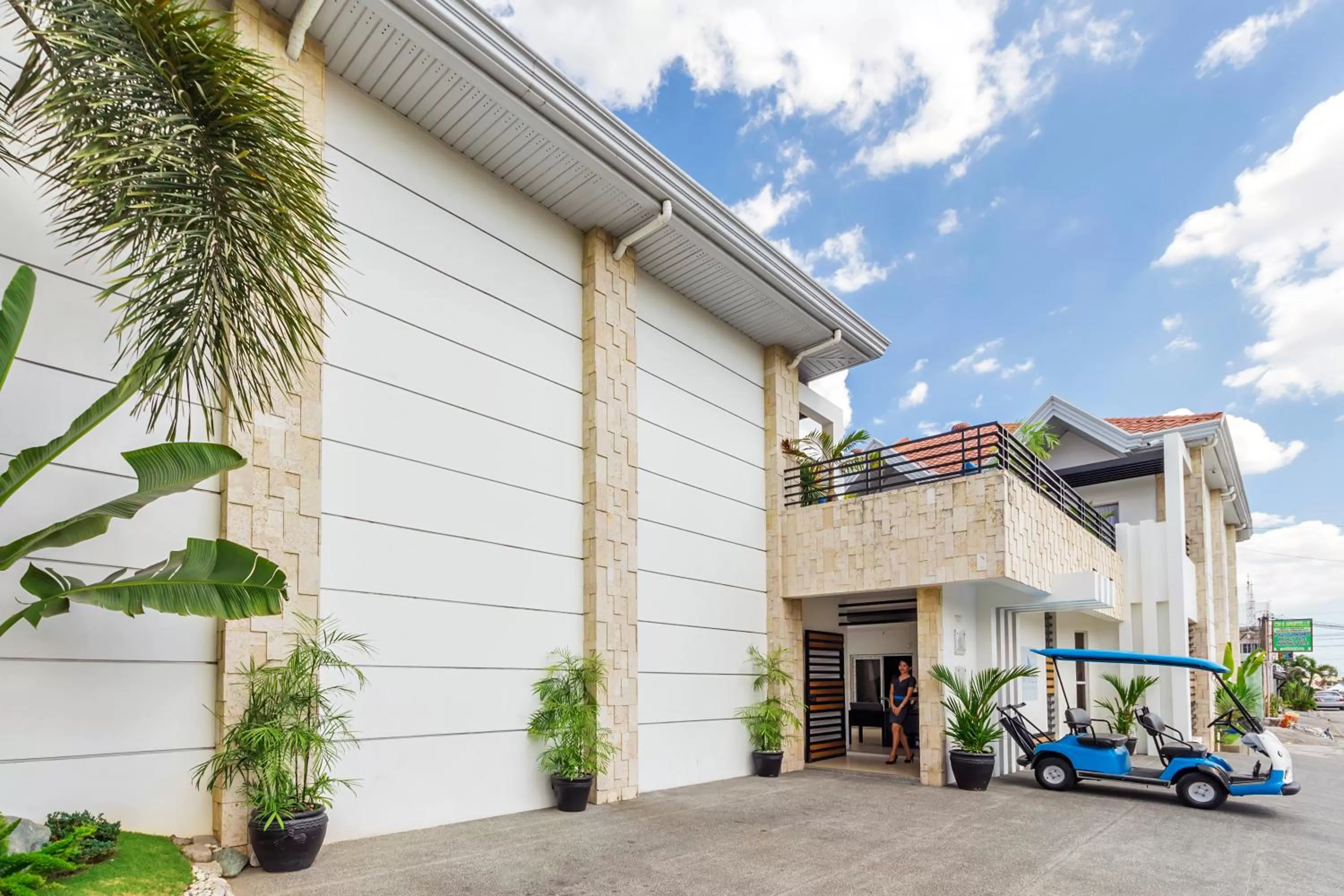 Facade/entrance in Winds Boutique Hotel