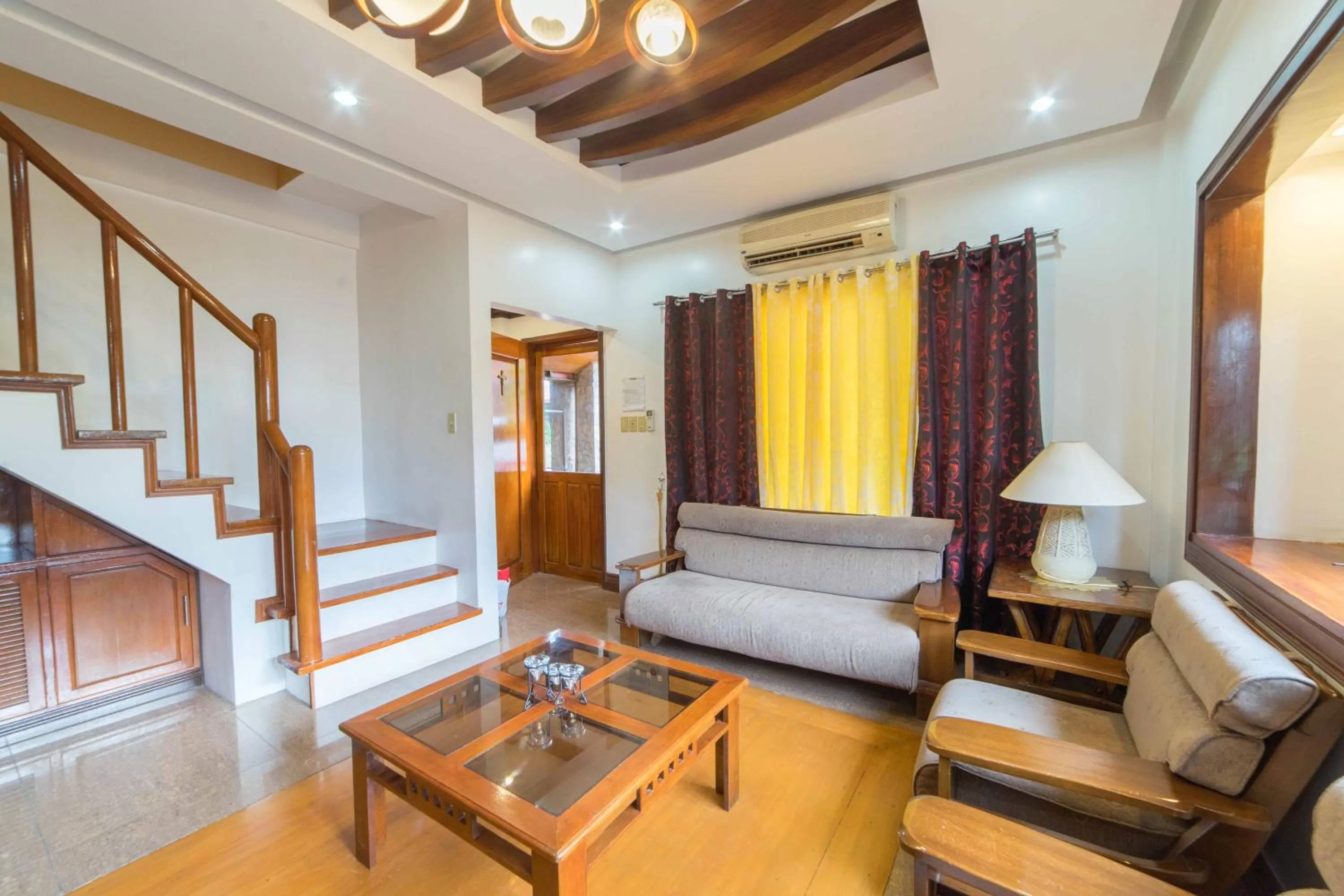 Seating area in RedDoorz Plus @ Starhomes Olivianville