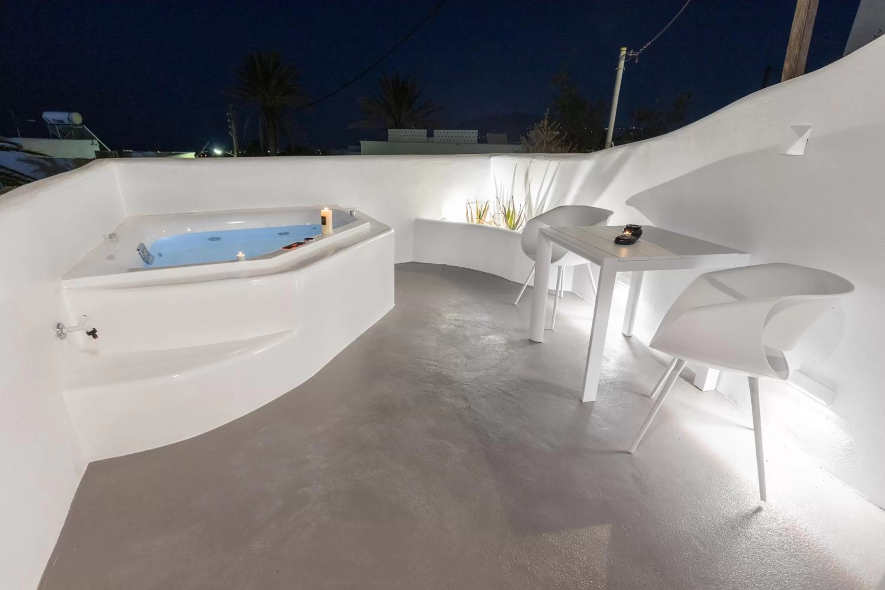 Night in Eternity Suites Santorini