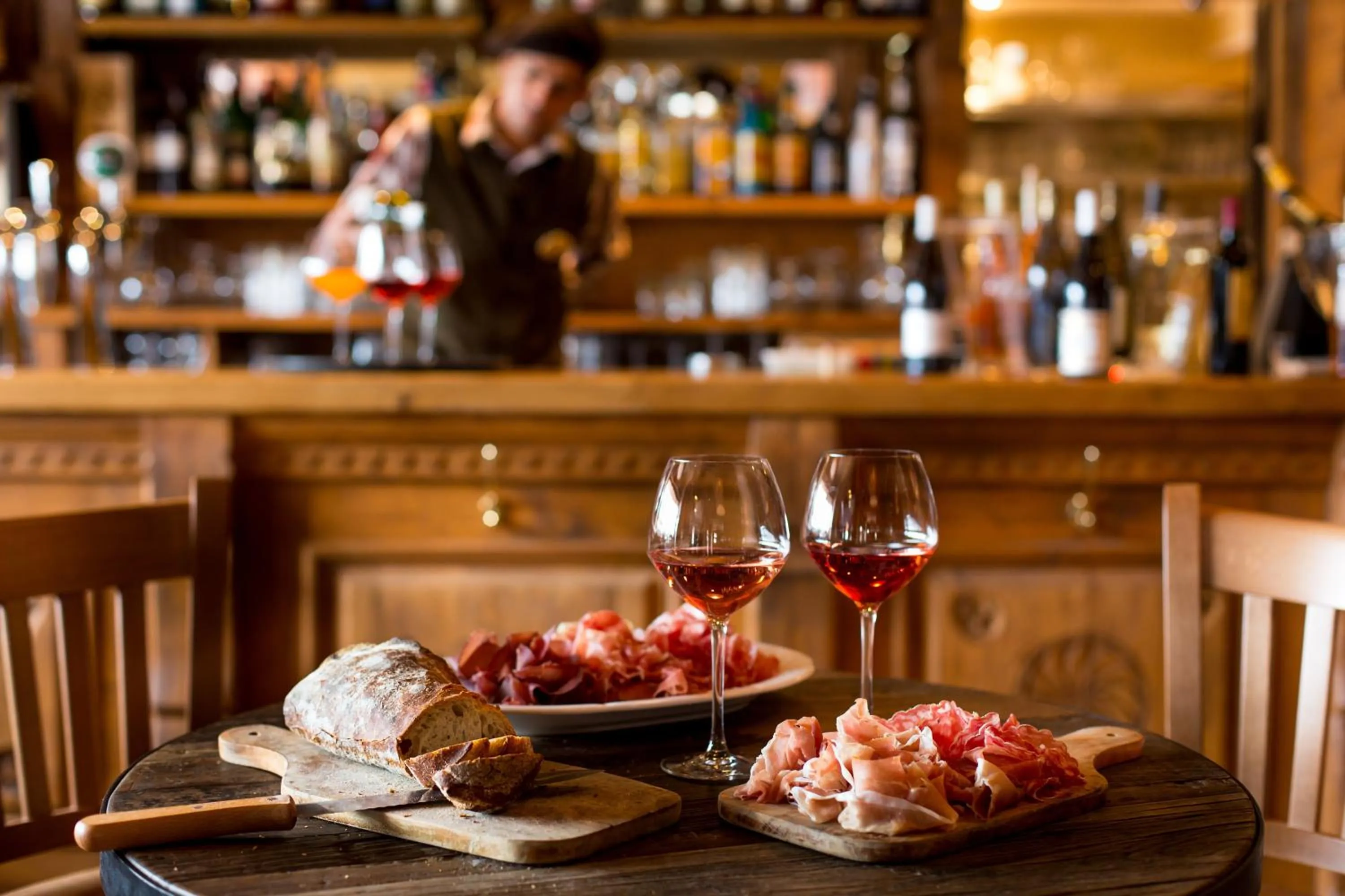 Lounge or bar in Hôtel Alpen Ruitor